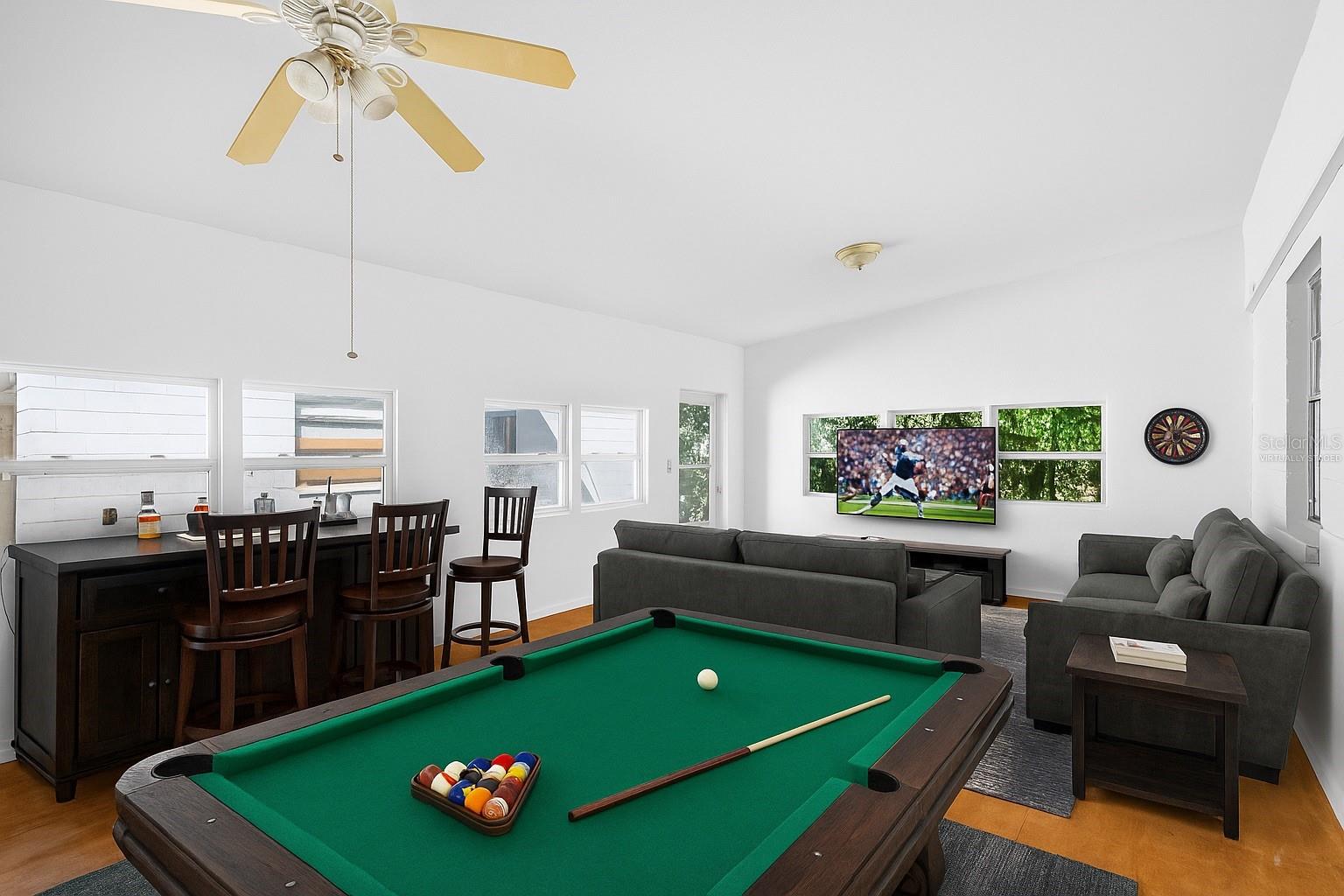 Image 7 of 64 For 10618 Skewlee Gardens Drive