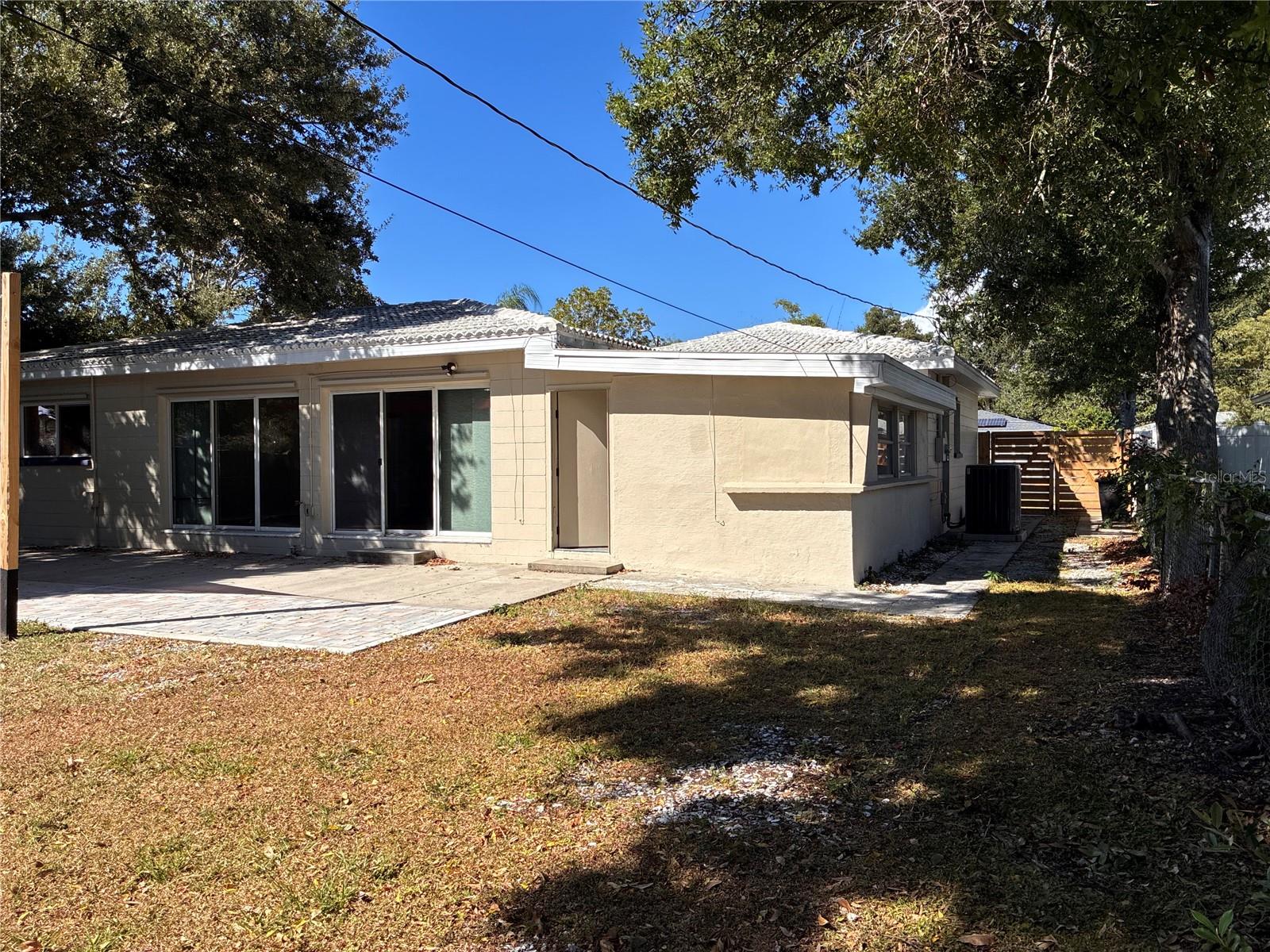 Image 22 of 29 For 5826 20th Avenue S