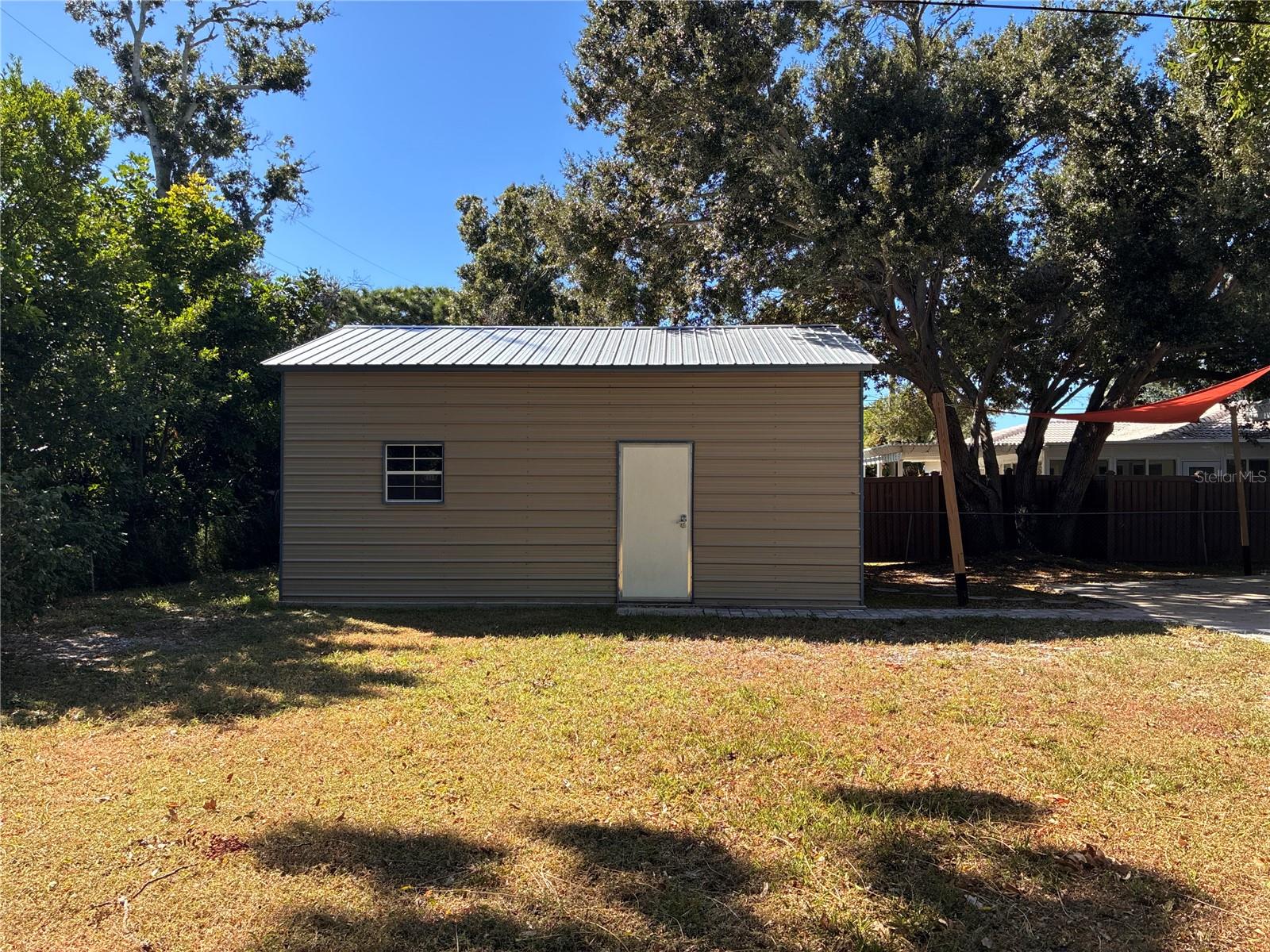 Image 23 of 29 For 5826 20th Avenue S