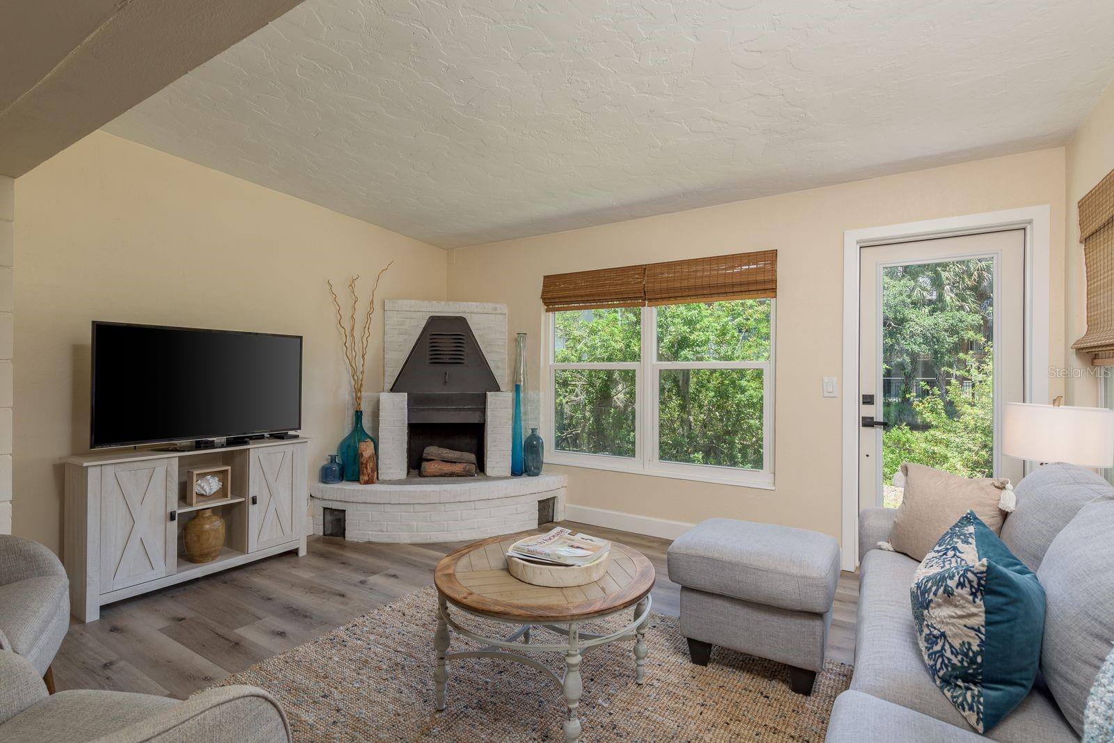 Image 5 of 14 For 5270 Miller Bayou Drive