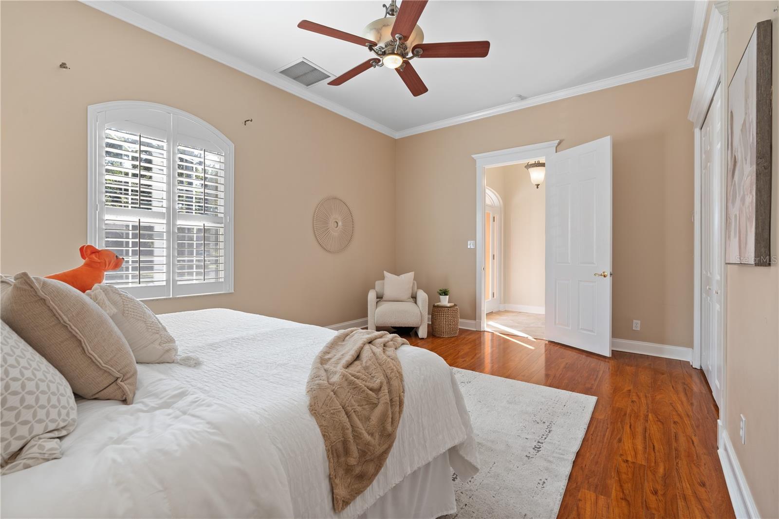 Image 13 of 40 For 300 62nd Street N