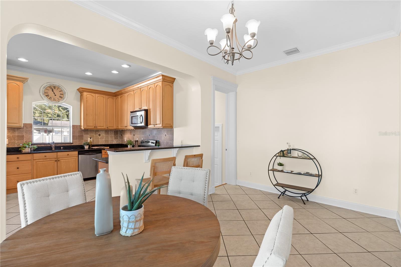 Image 25 of 40 For 300 62nd Street N