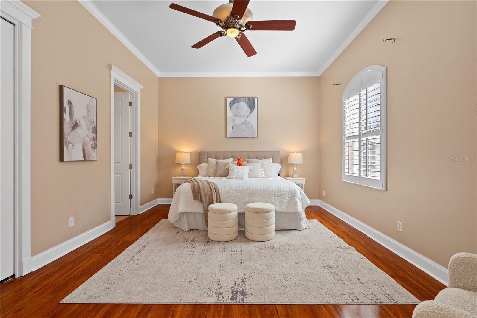 Image 5 of 40 For 300 62nd Street N