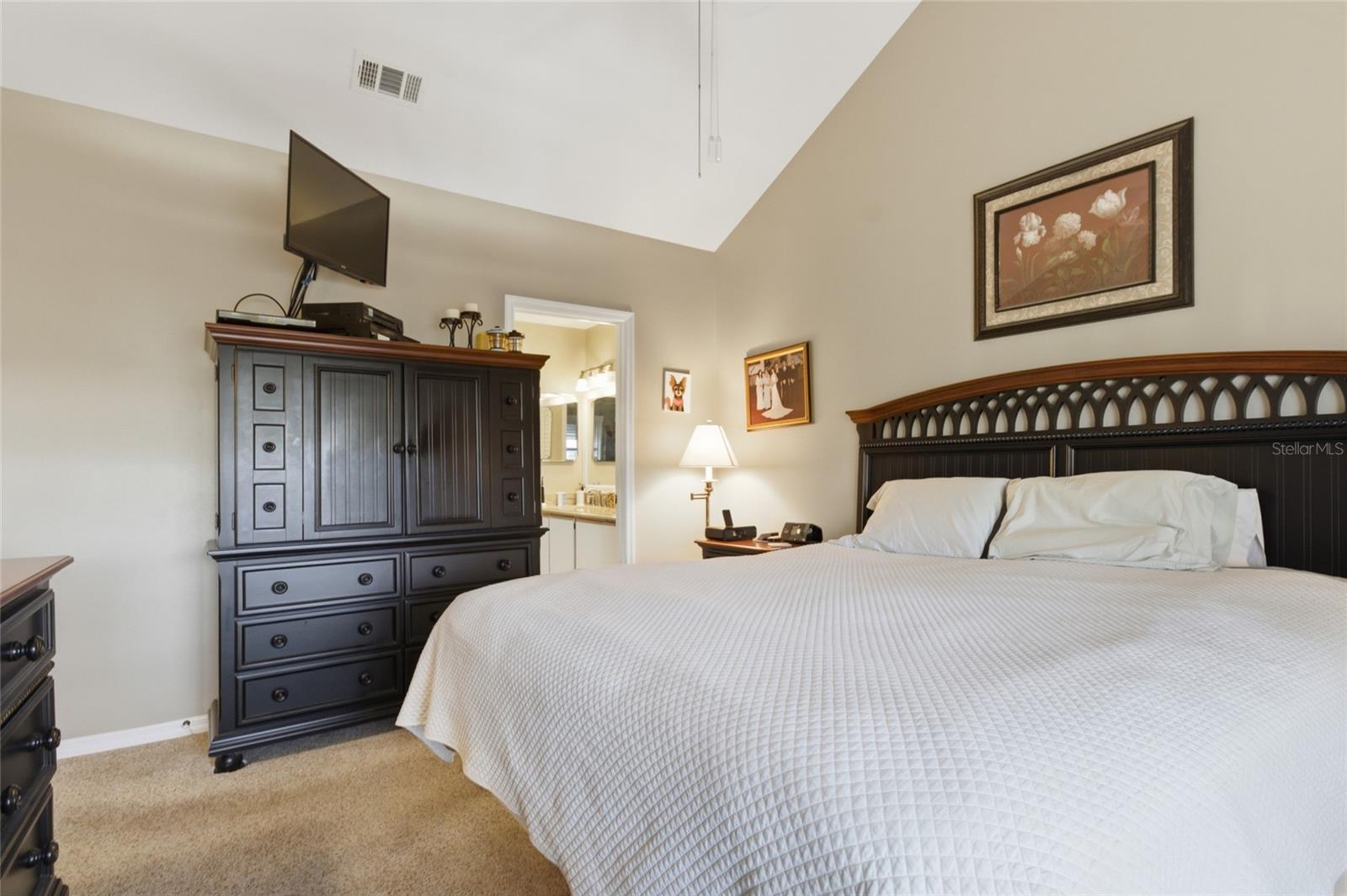 Image 15 of 39 For 5567 Sea Forest Drive 323