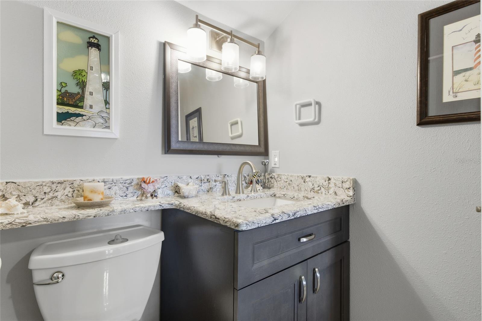 Image 34 of 39 For 5567 Sea Forest Drive 323