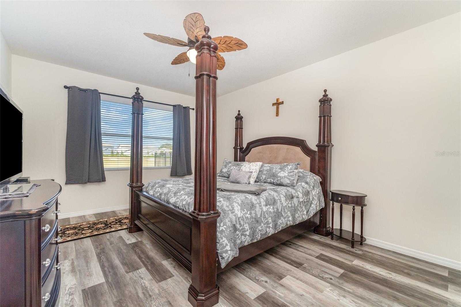 Image 10 of 33 For 7764 June Lane