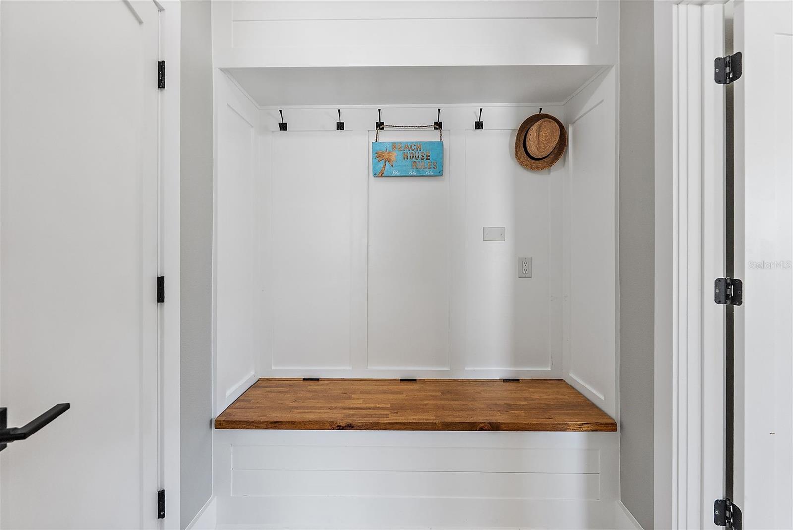 Image 14 of 14 For 10132 4th Street E