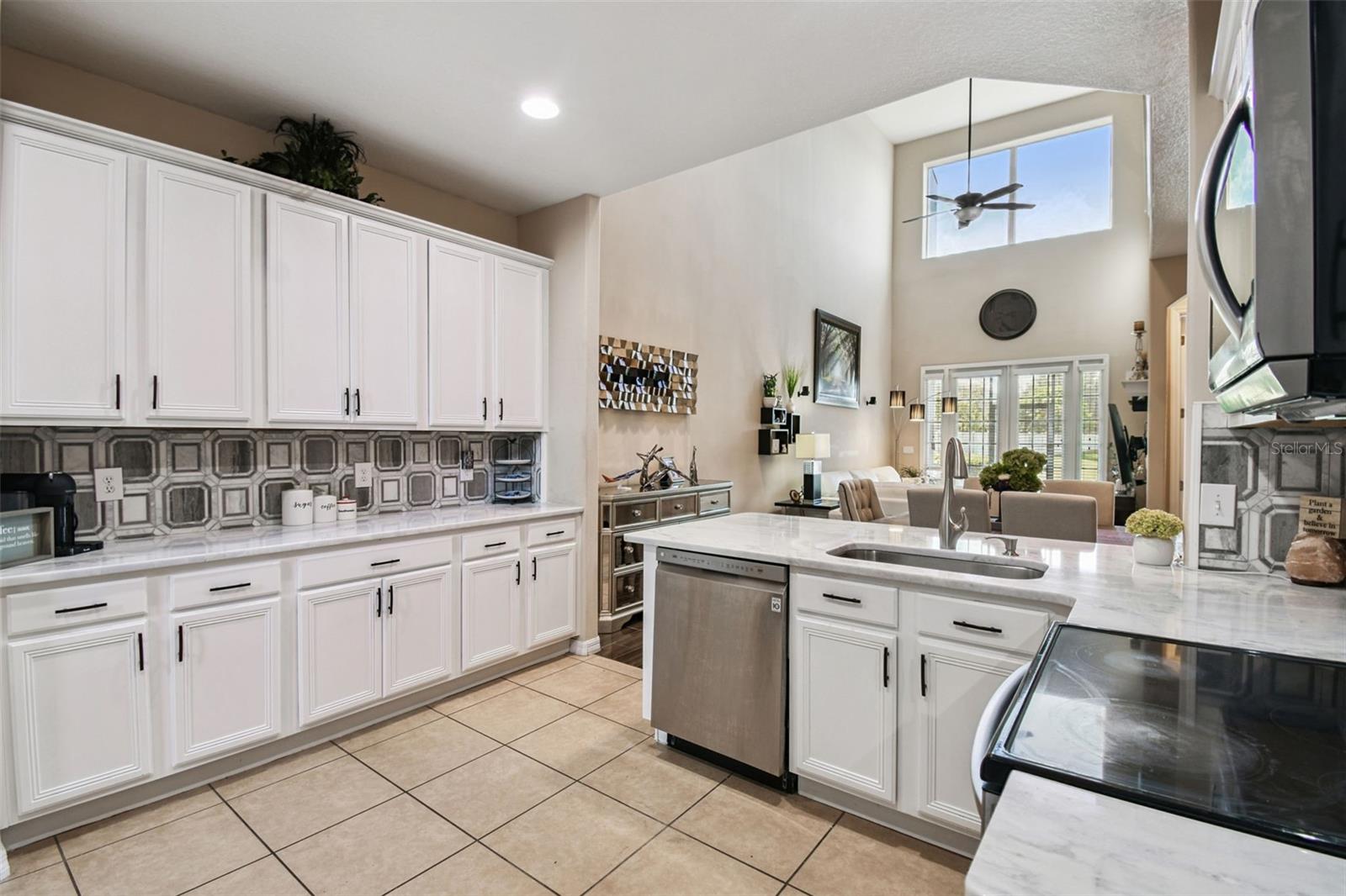 Image 16 of 54 For 2353 Chatham Place Drive