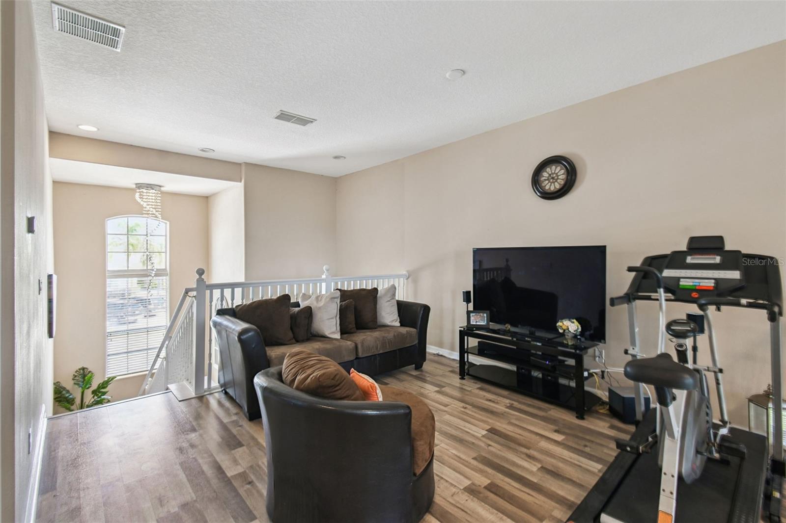 Image 31 of 54 For 2353 Chatham Place Drive