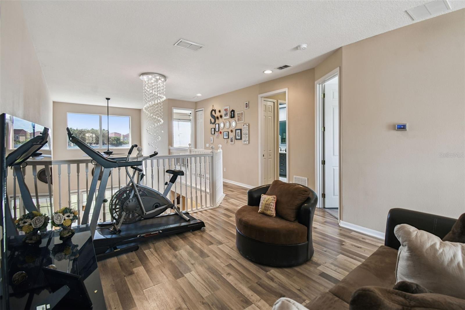 Image 32 of 54 For 2353 Chatham Place Drive