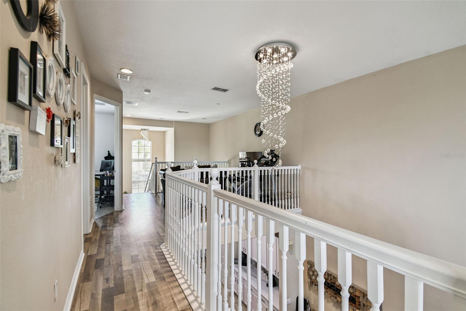 Image 33 of 54 For 2353 Chatham Place Drive