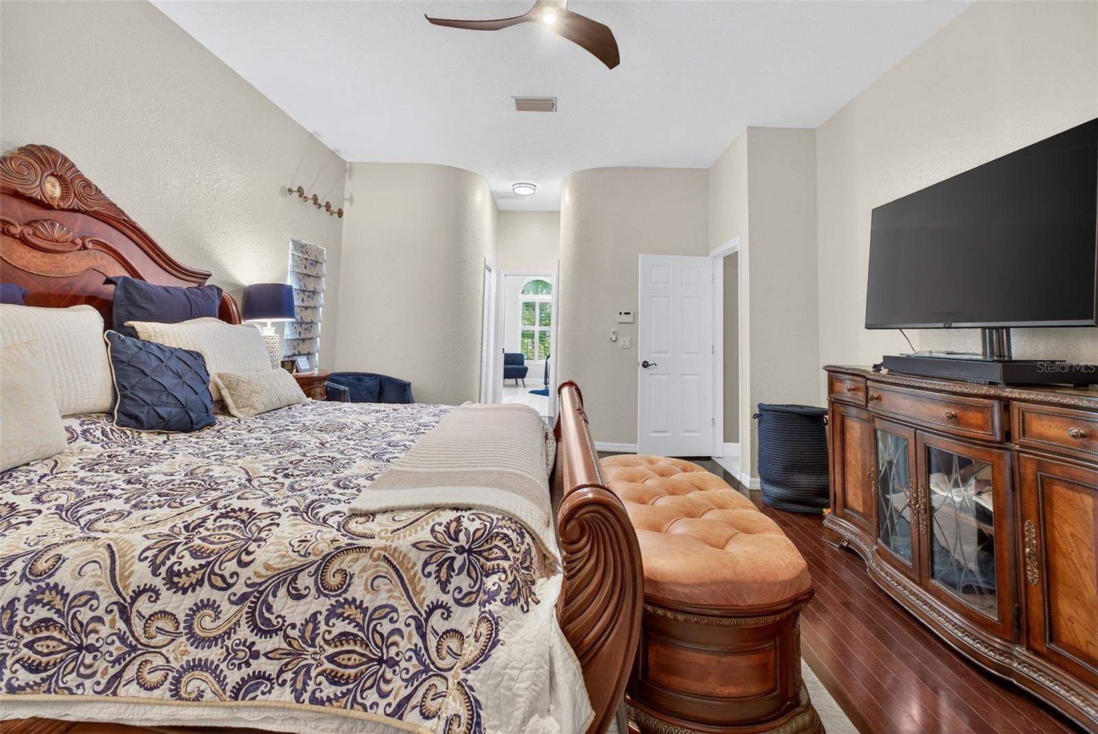 Listing photo id 14 for 15802 Stanton Lane