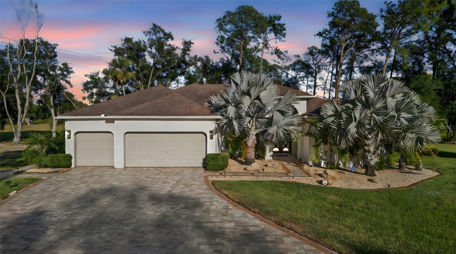 Listing photo id 1 for 15802 Stanton Lane