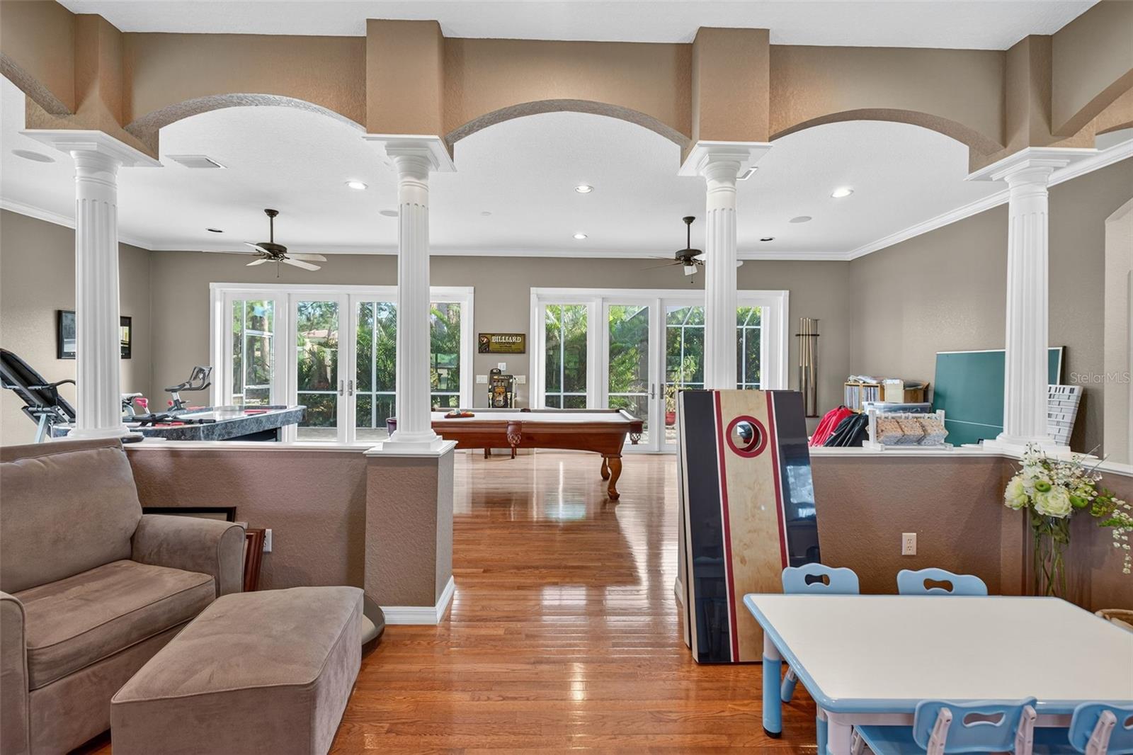 Listing photo id 51 for 15802 Stanton Lane