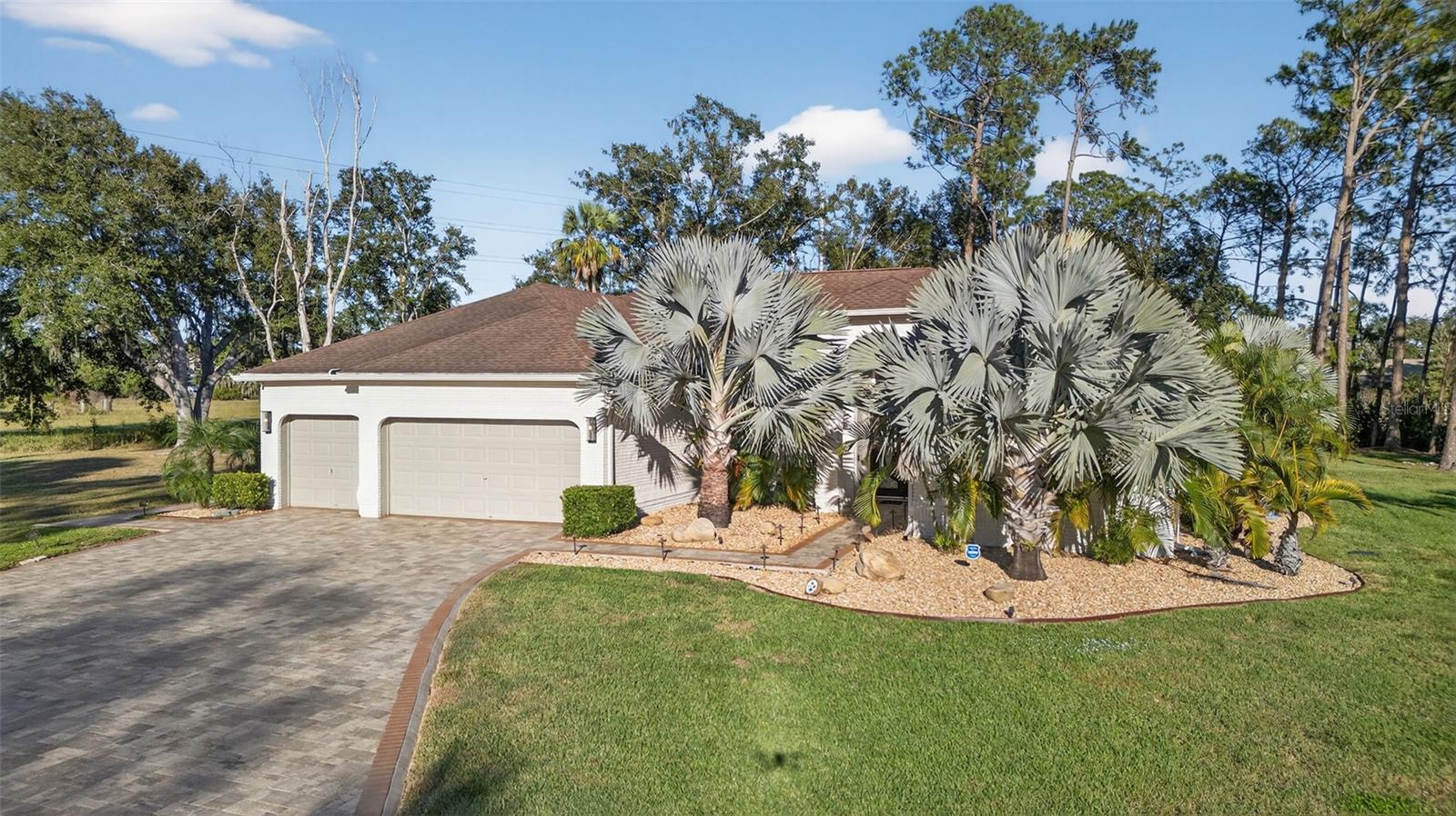 Listing photo id 84 for 15802 Stanton Lane