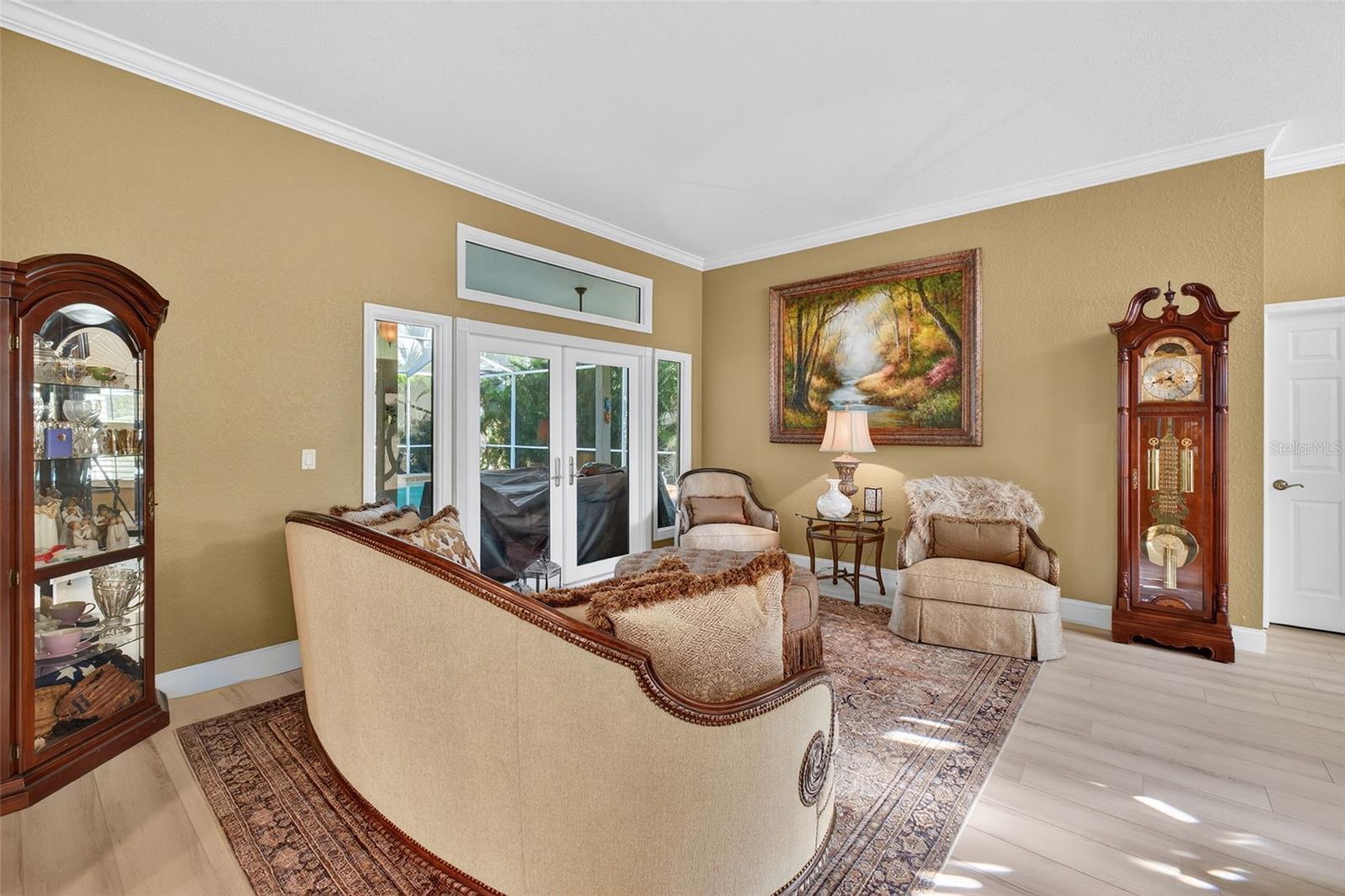 Listing photo id 7 for 15802 Stanton Lane
