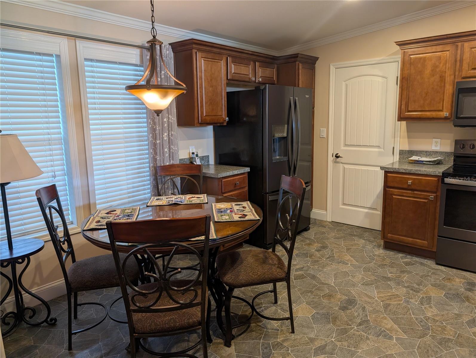 Image 8 of 29 For 38333 Callaway Boulevard