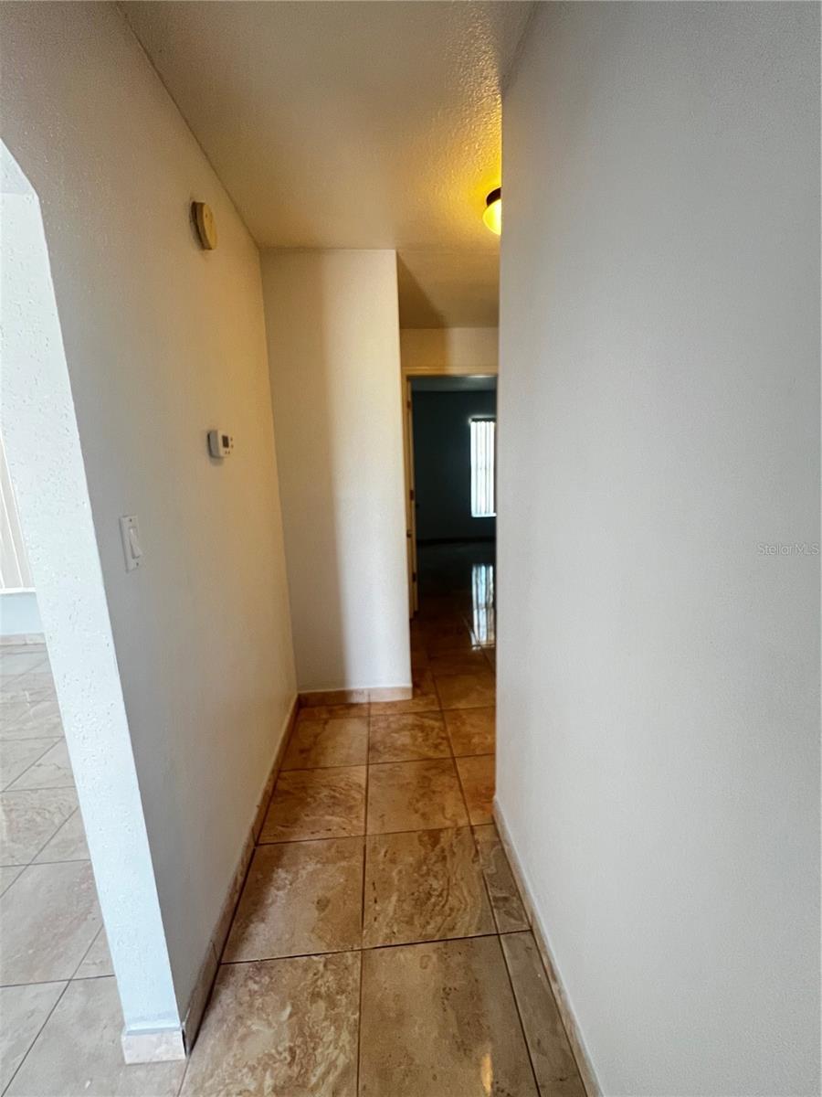 Image 7 of 12 For 9820 Glen Moor Lane