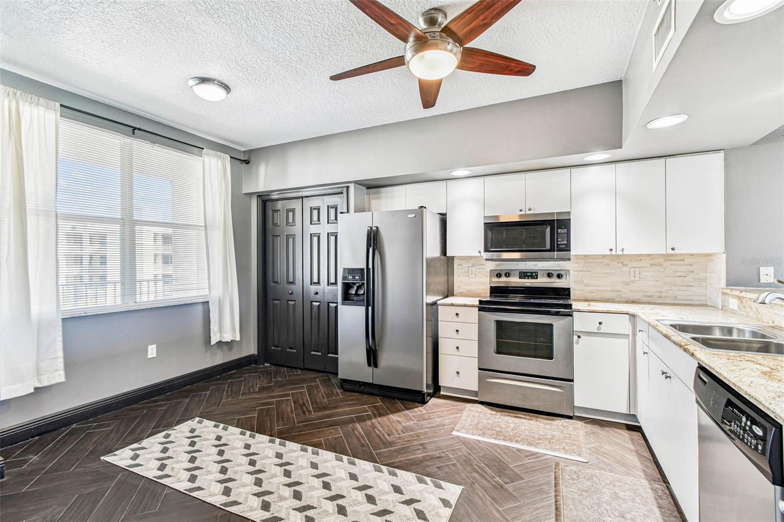 Image 35 of 90 For 1200 Country Club Drive 2405