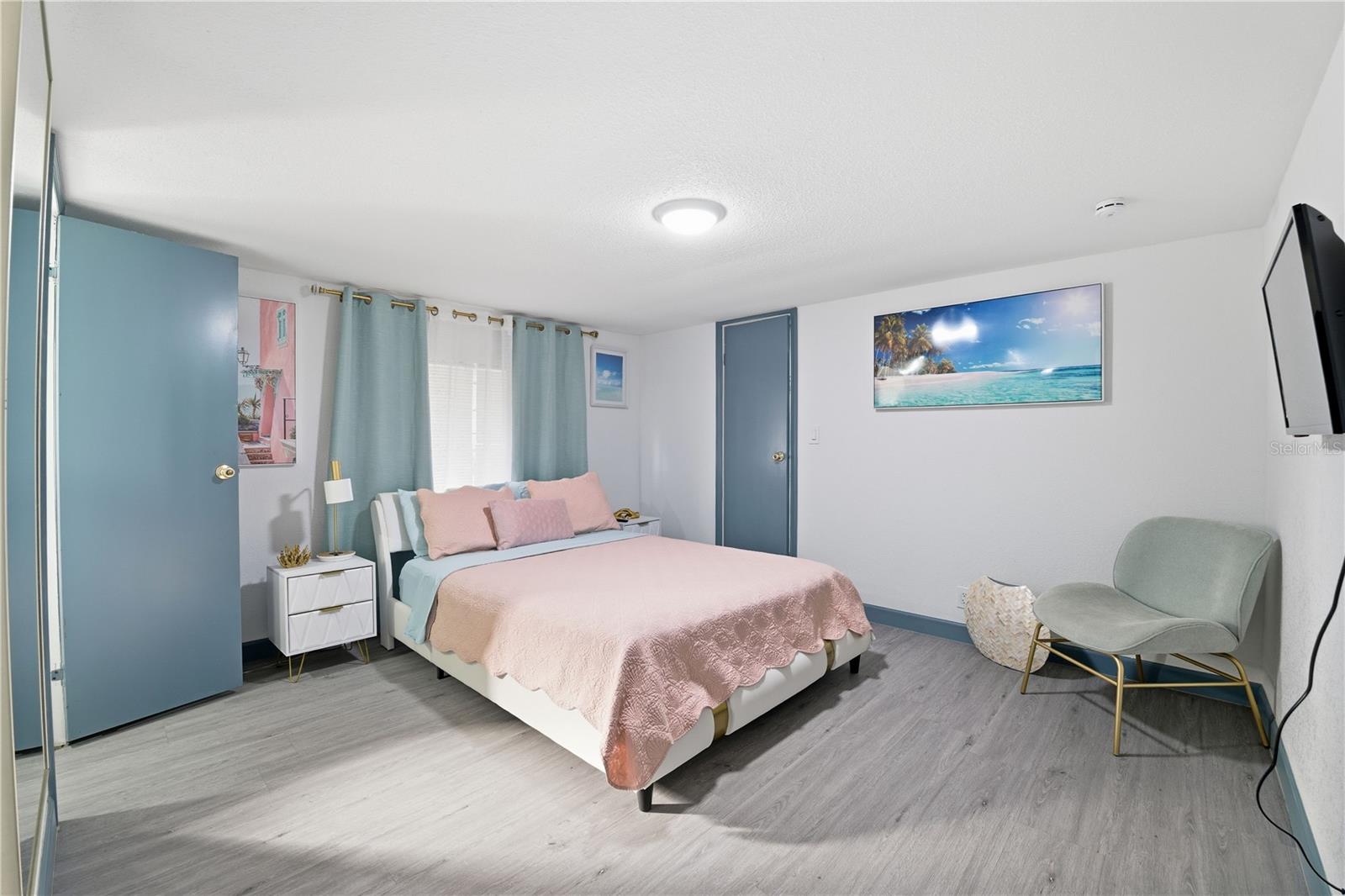 Image 10 of 33 For 5826 Portsmouth Drive