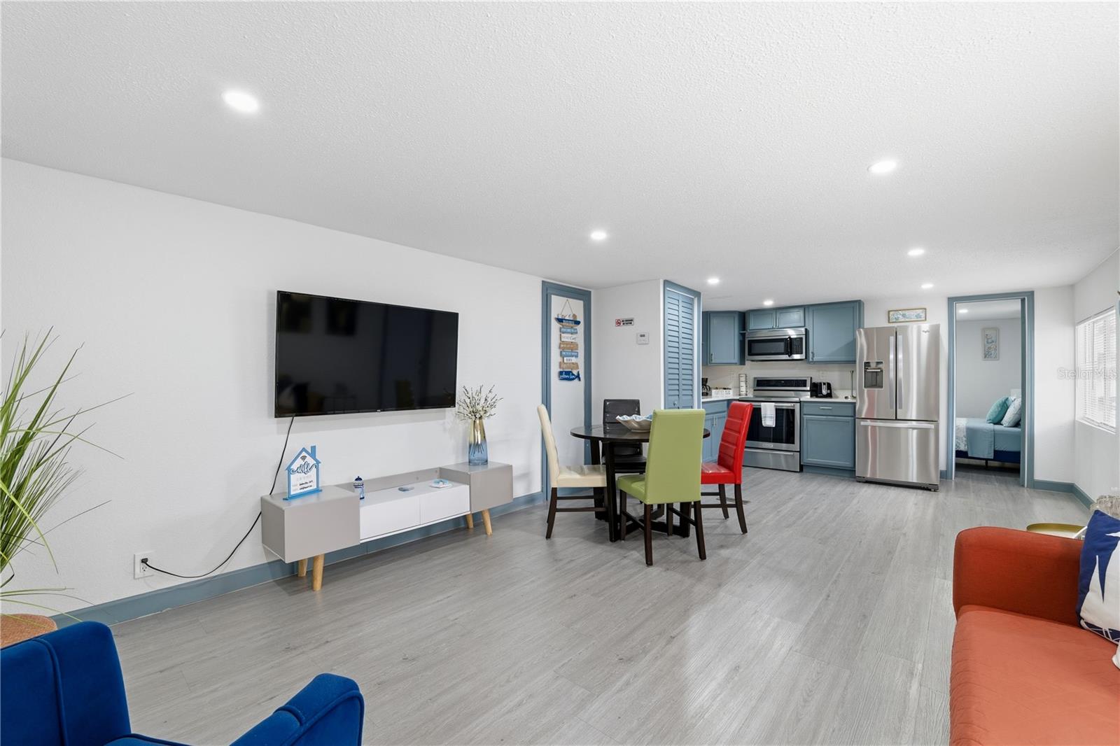 Image 7 of 33 For 5826 Portsmouth Drive