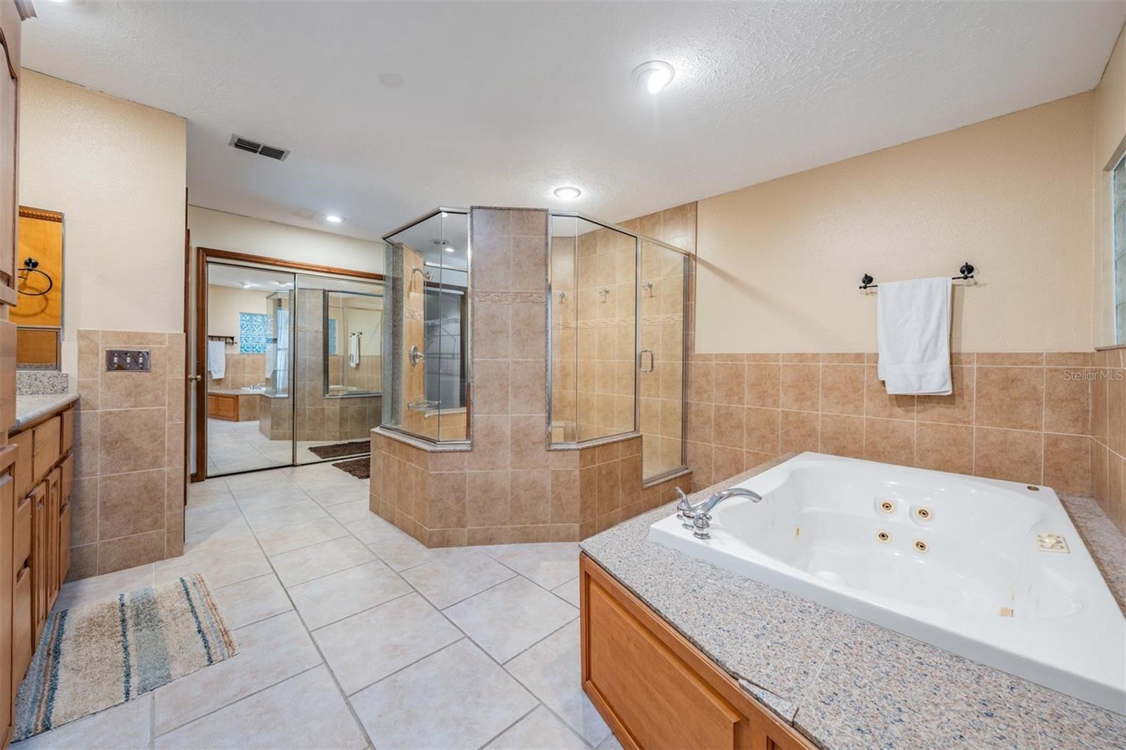 Image 31 of 66 For 2703 Pemberton Creek Drive