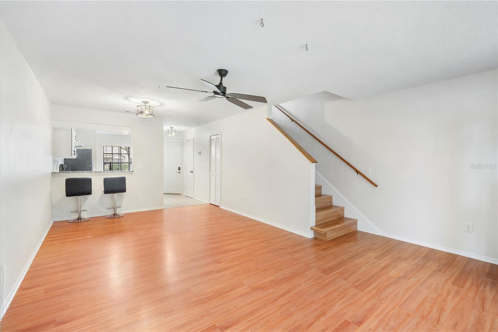 Image 12 of 30 For 5100 Burchette Road 3206