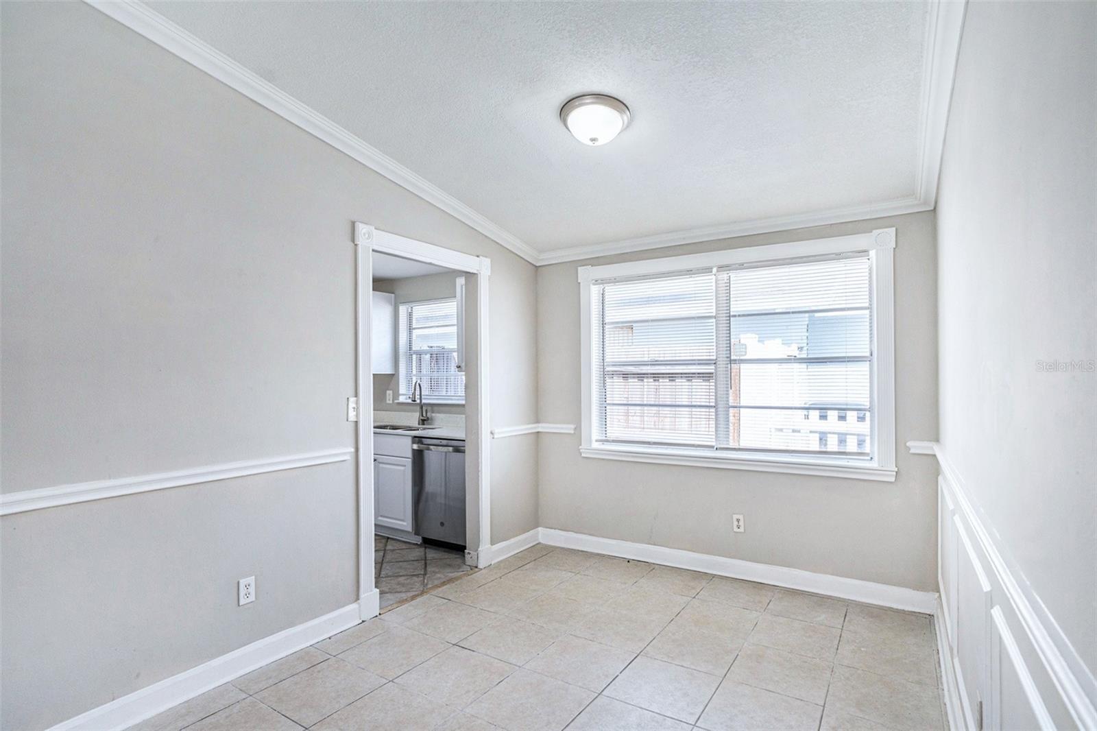 Image 9 of 26 For 8234 Ravencroft Drive