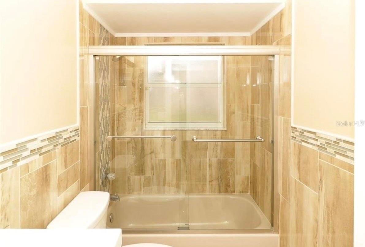 Image 27 of 36 For 14538 Pimberton Drive