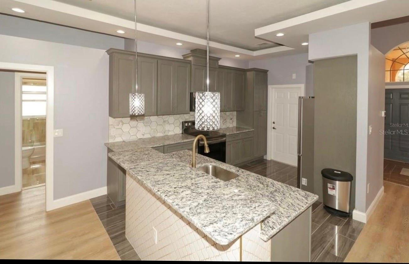 Image 9 of 36 For 14538 Pimberton Drive