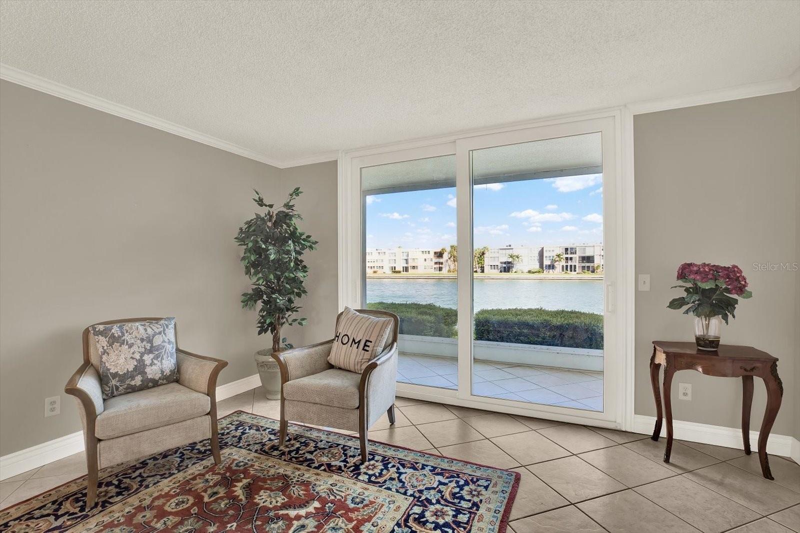 Image 3 of 36 For 7625 Sun Island Drive S 107