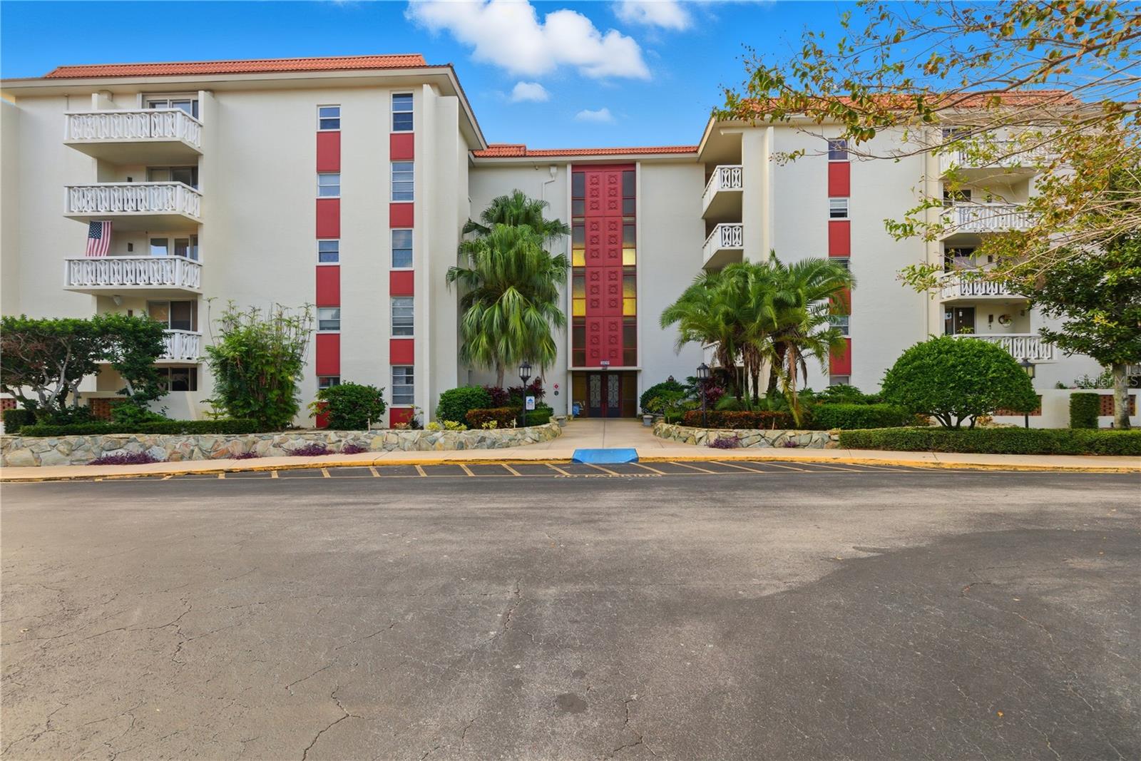 Image 2 of 39 For 2630 Pearce Drive 208