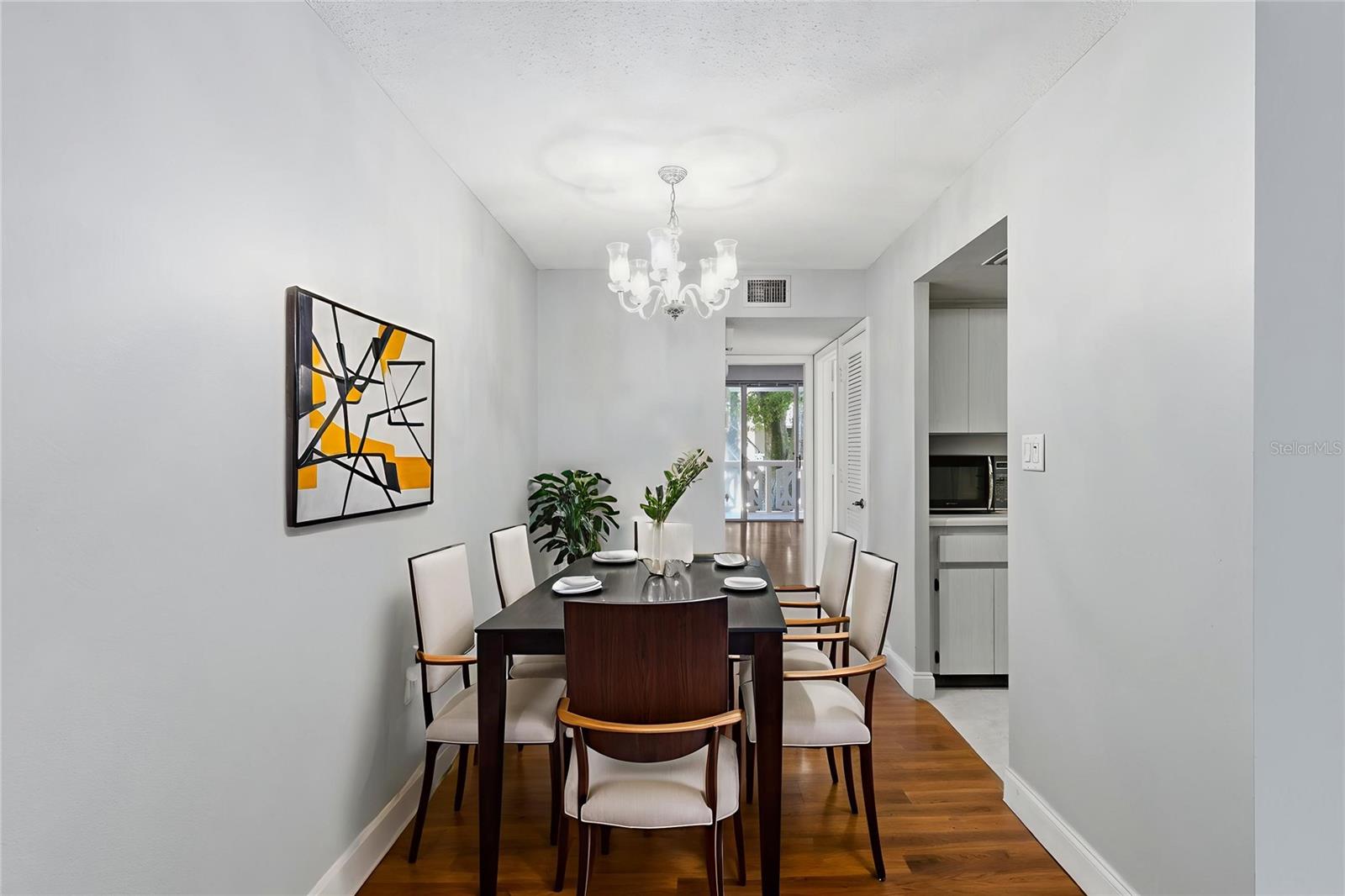 Image 20 of 39 For 2630 Pearce Drive 208