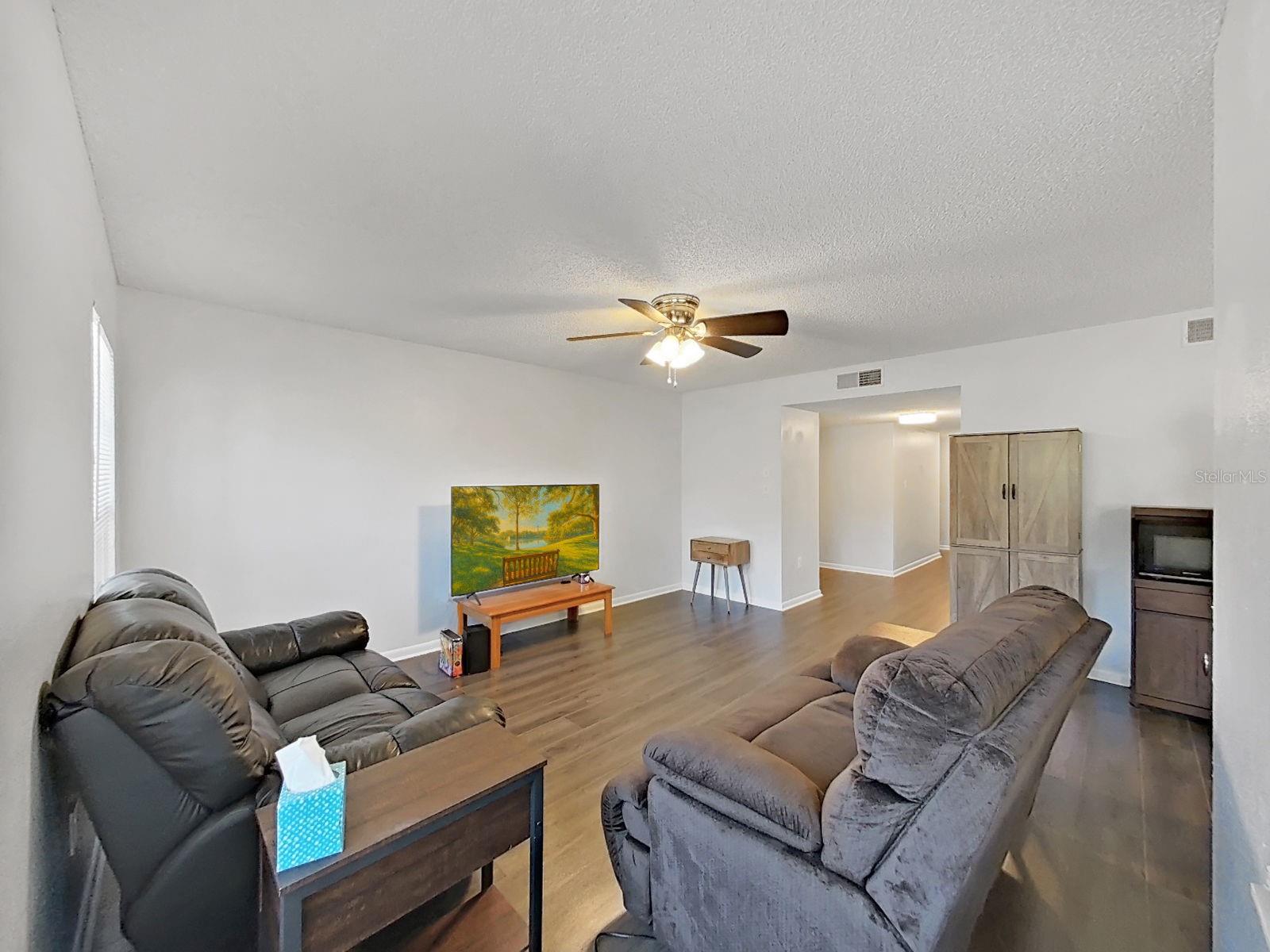 Image 12 of 56 For 2690 Coral Landings Boulevard 218