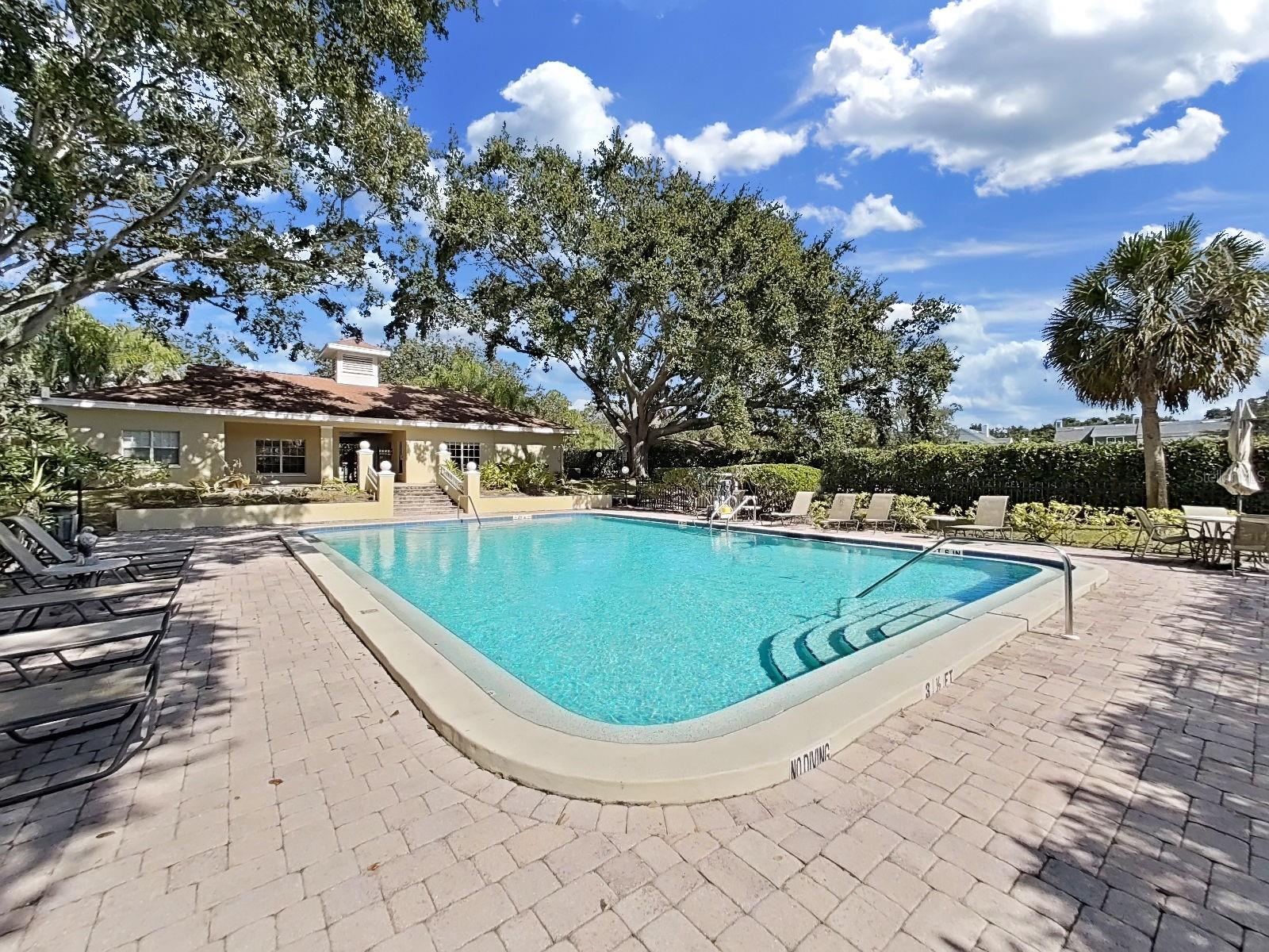 Image 39 of 56 For 2690 Coral Landings Boulevard 218