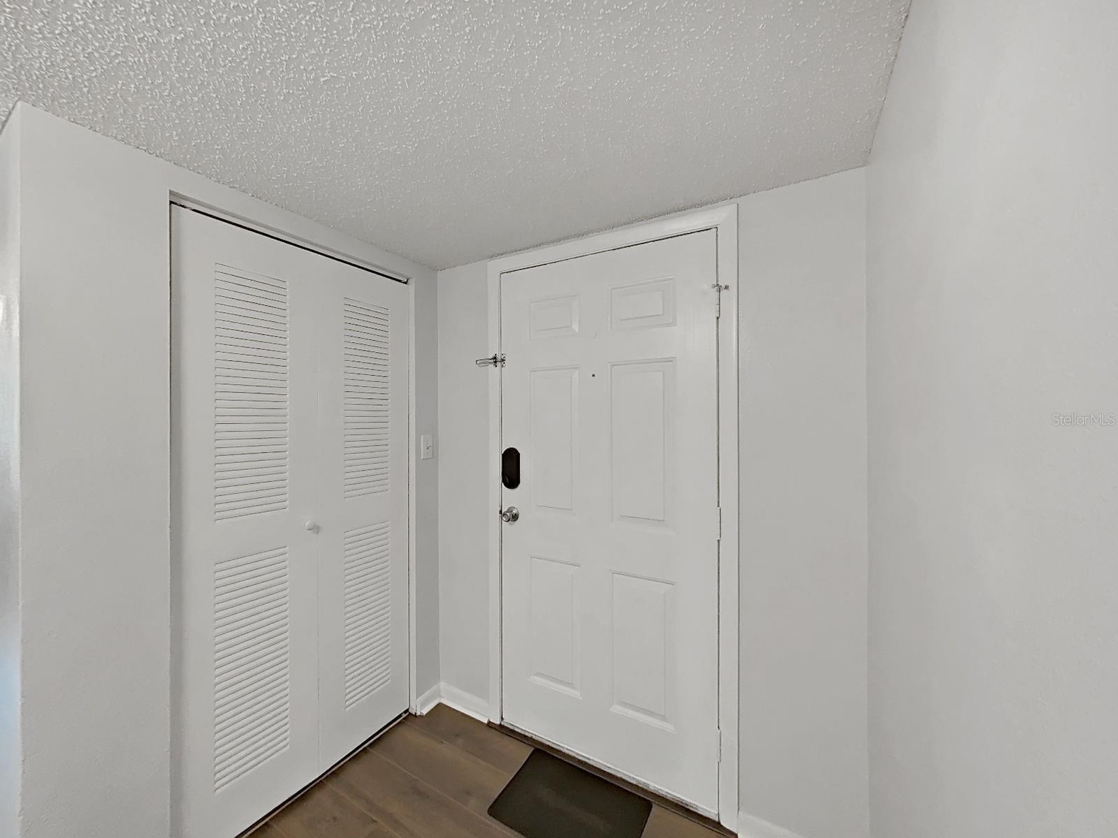 Image 7 of 56 For 2690 Coral Landings Boulevard 218