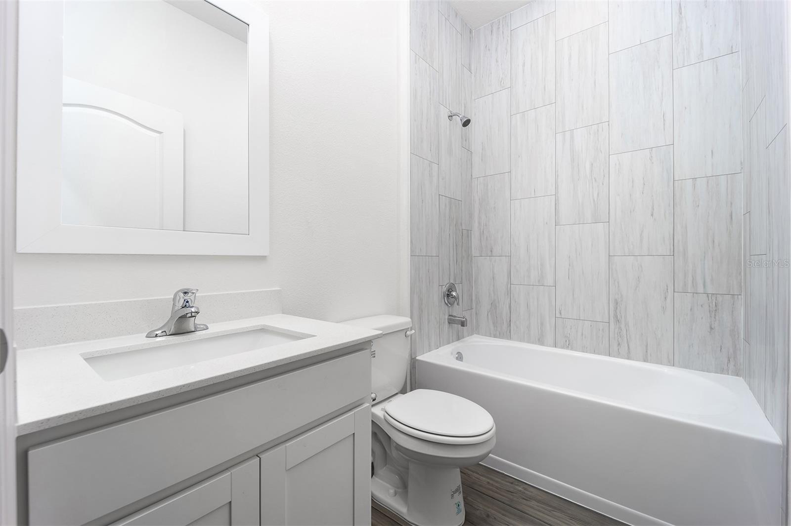 Image 15 of 16 For 381 Amberjack Court