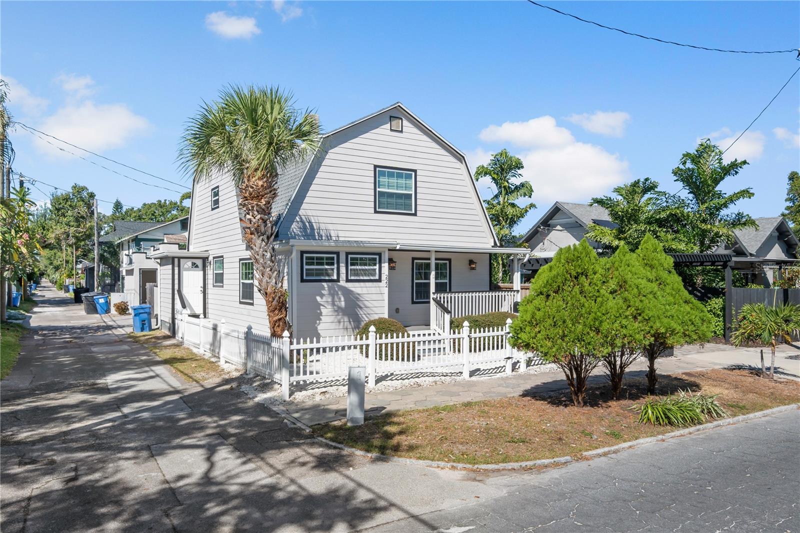 Image 2 of 32 For 222 25th Street N