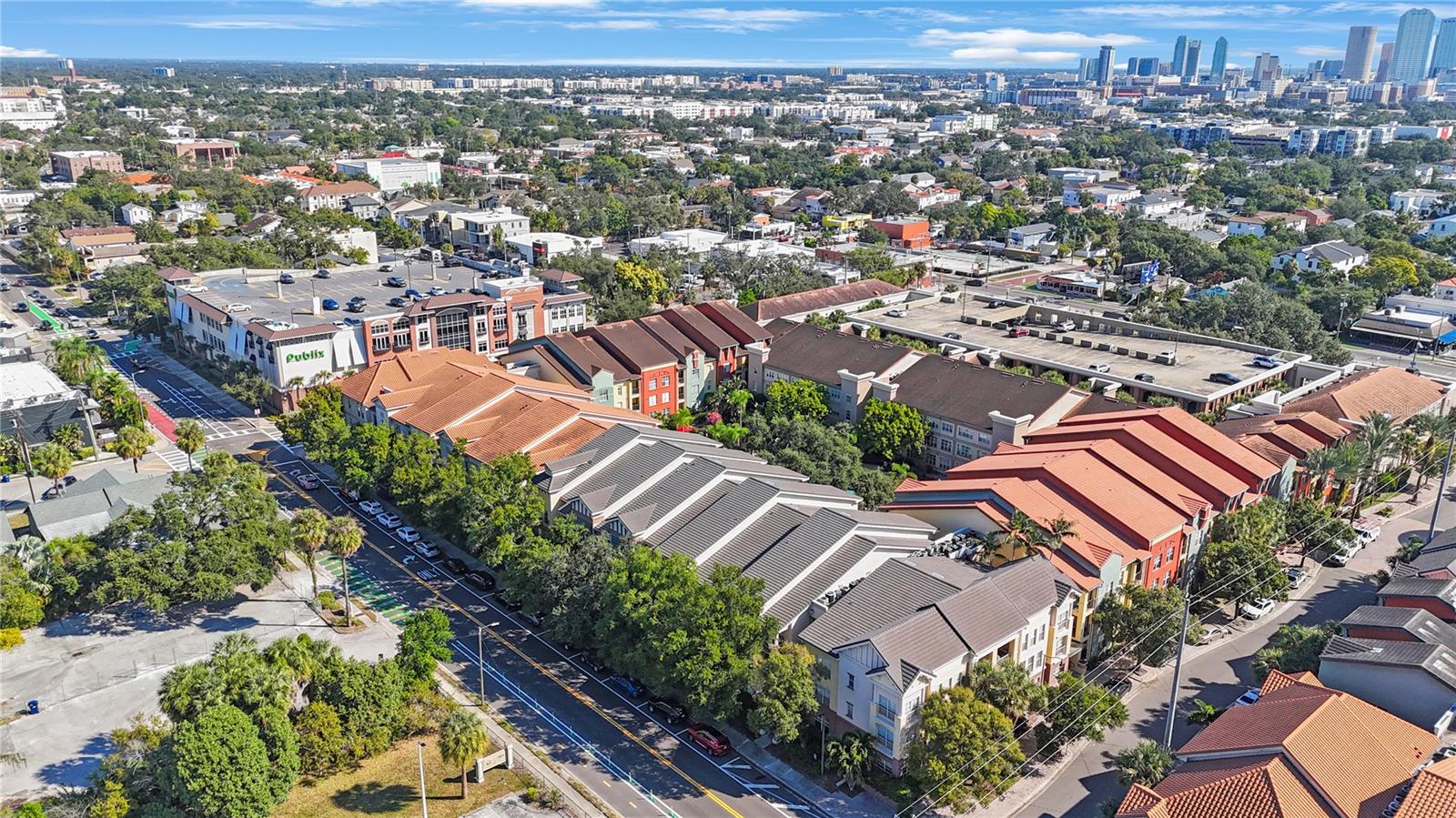 Image 35 of 41 For 410 Armenia Avenue 919b