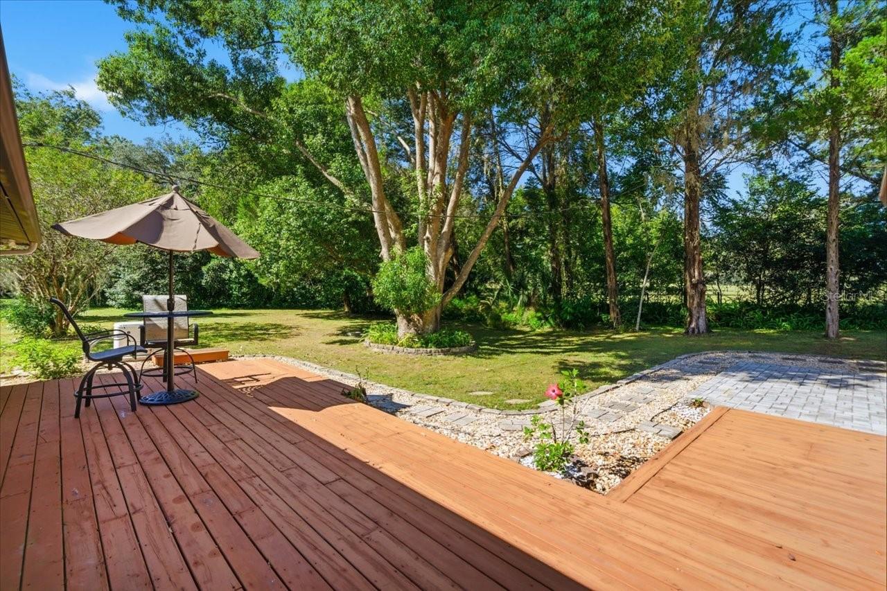 Listing photo id 18 for 22063 Lake Lindsey Road