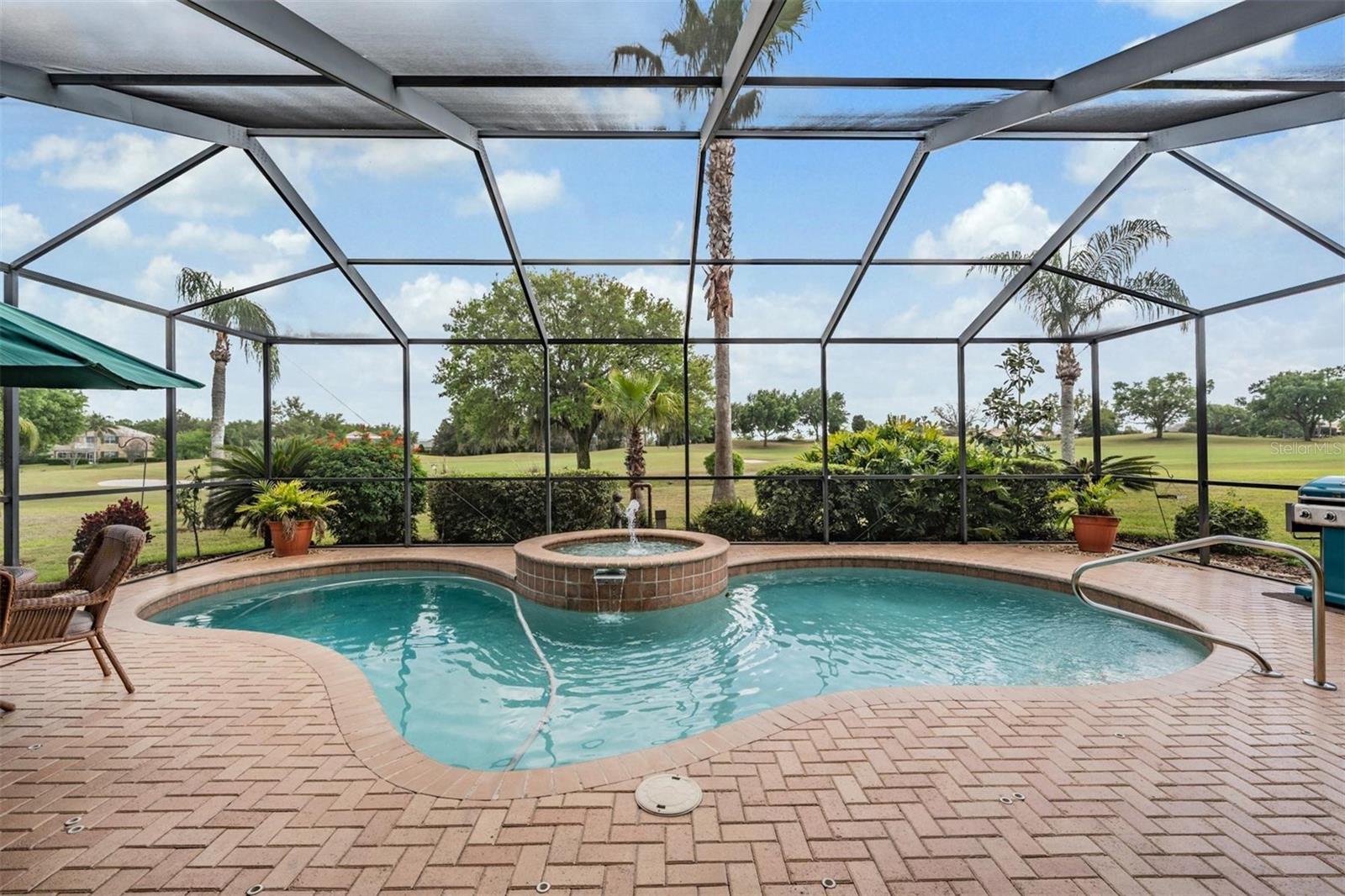 Listing photo id 0 for 13514 Thoroughbred Drive