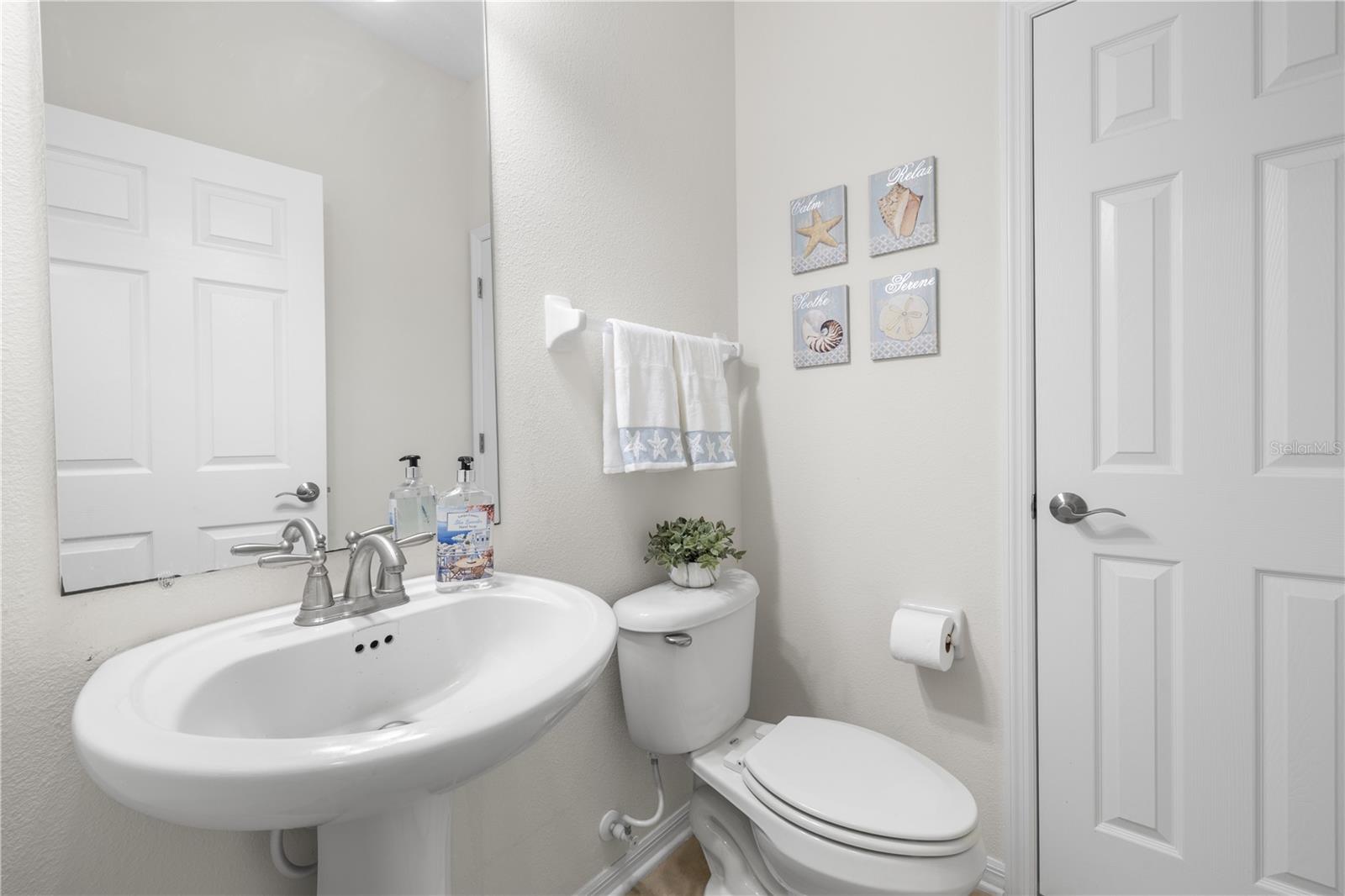 Image 25 of 50 For 11721 Gilmerton Drive
