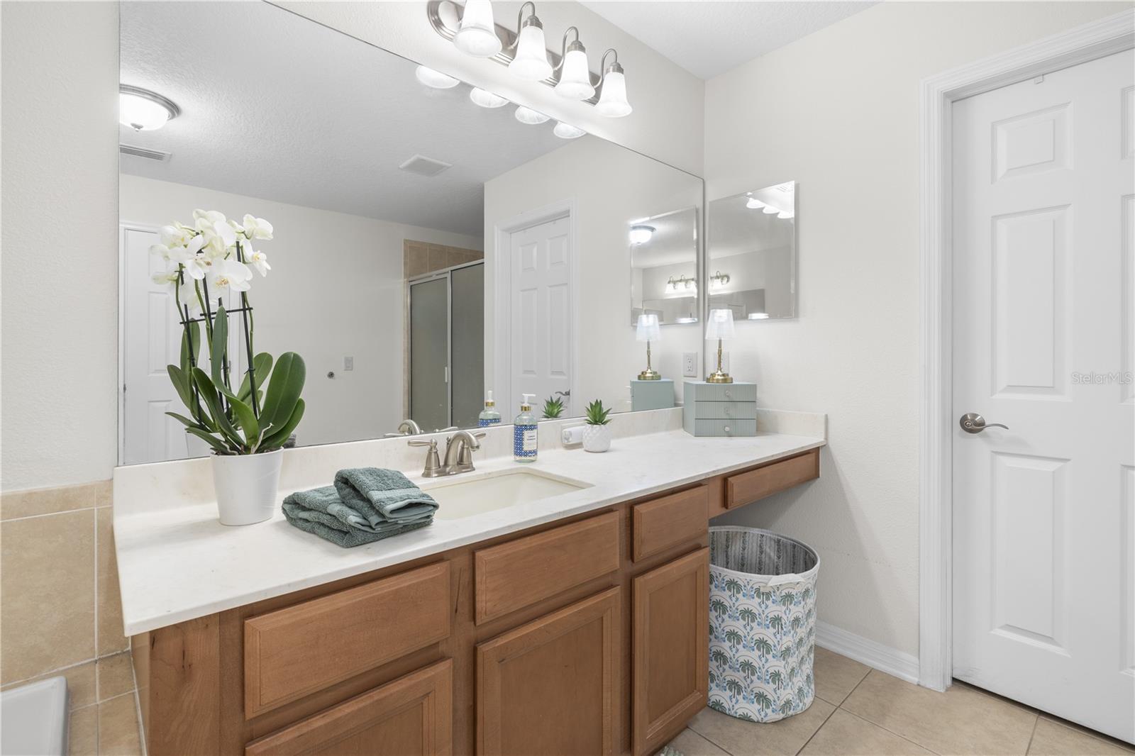 Image 31 of 50 For 11721 Gilmerton Drive