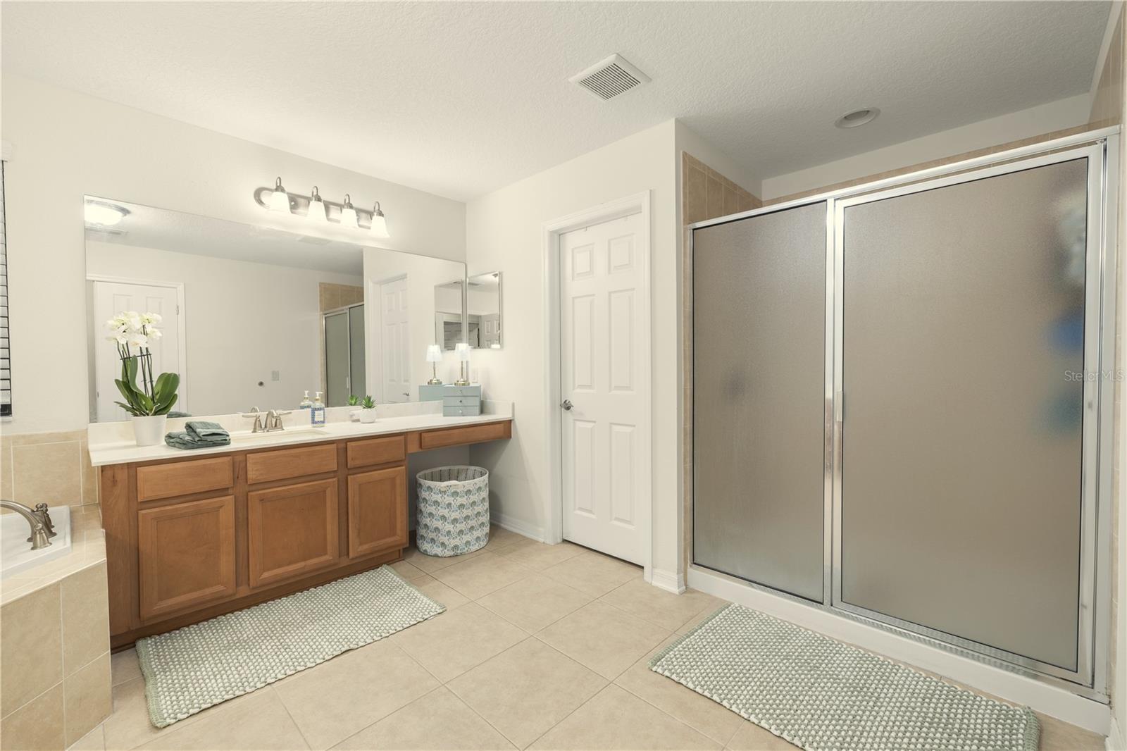 Image 32 of 50 For 11721 Gilmerton Drive
