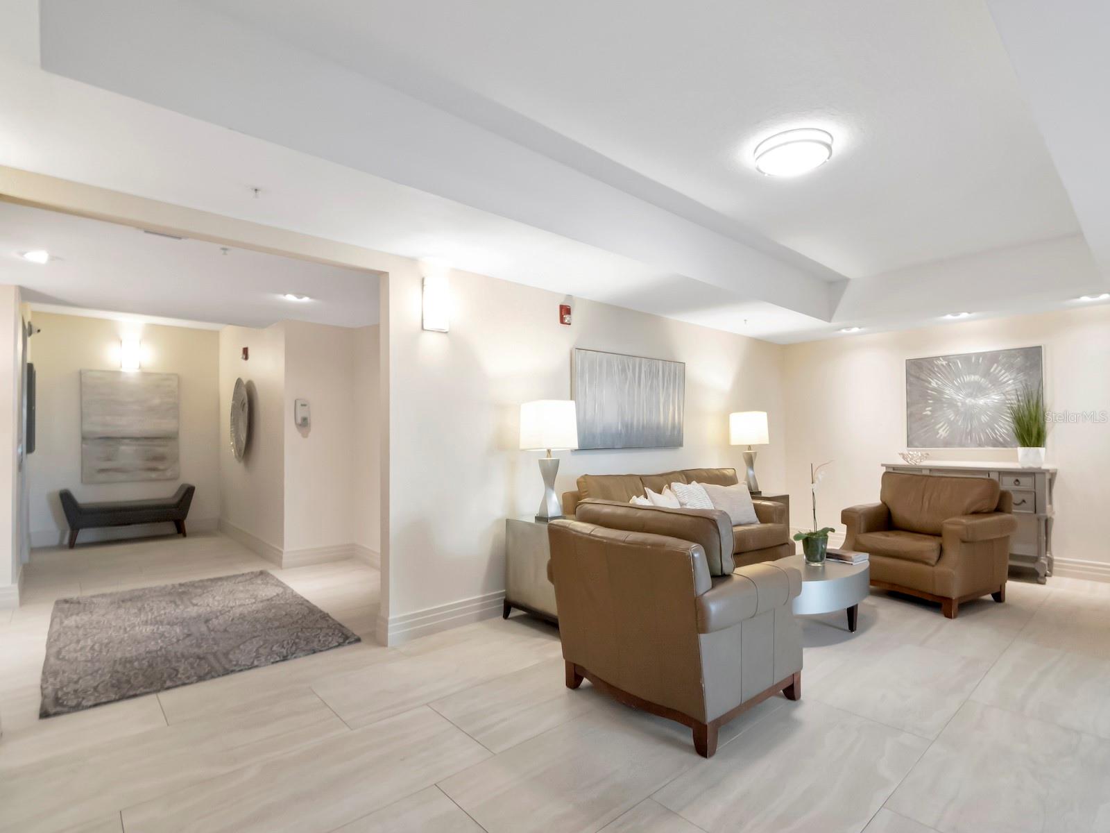 Image 28 of 48 For 1108 Franklin Street 605