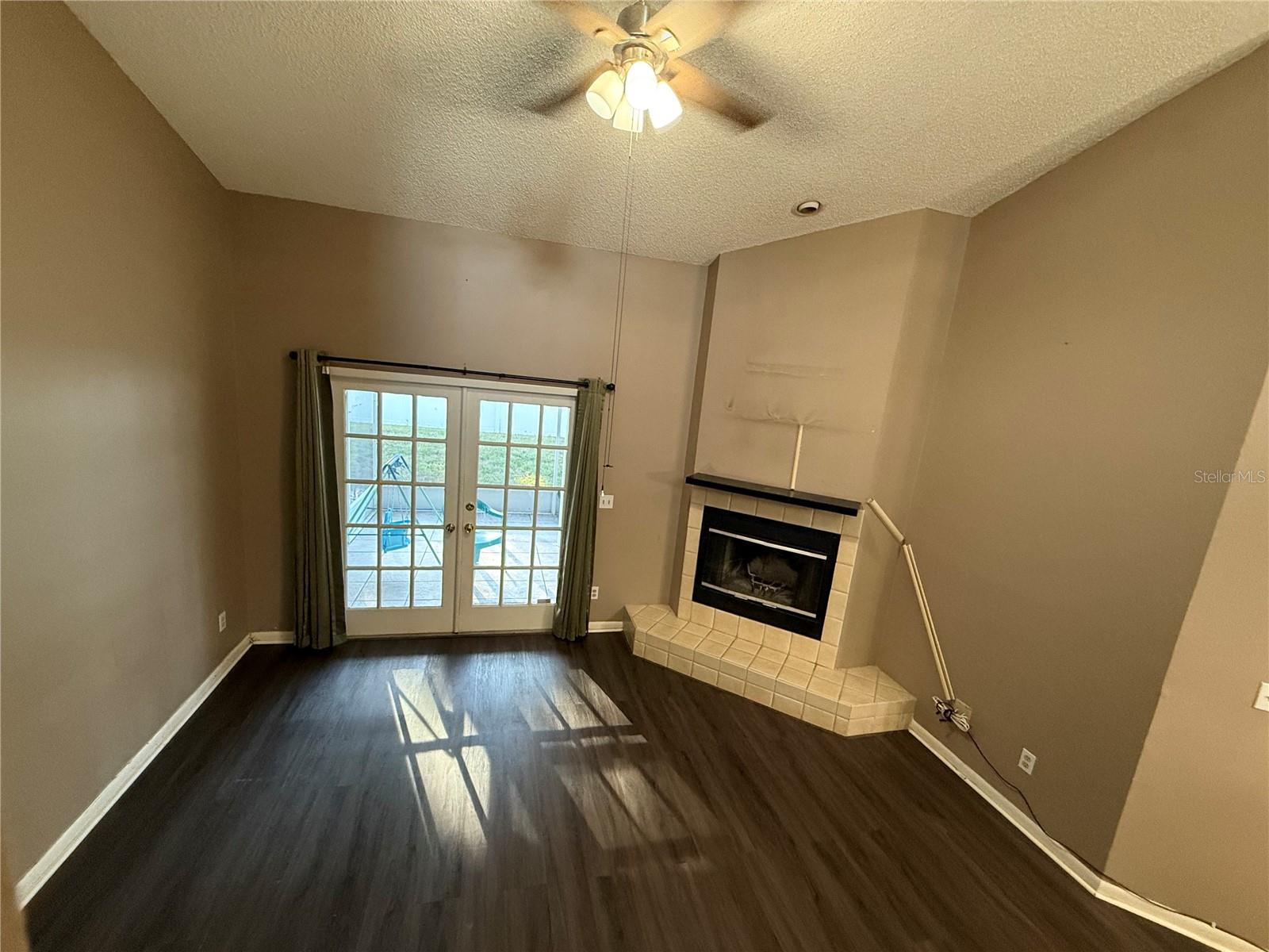 Image 10 of 49 For 1988 Georgia Circle S