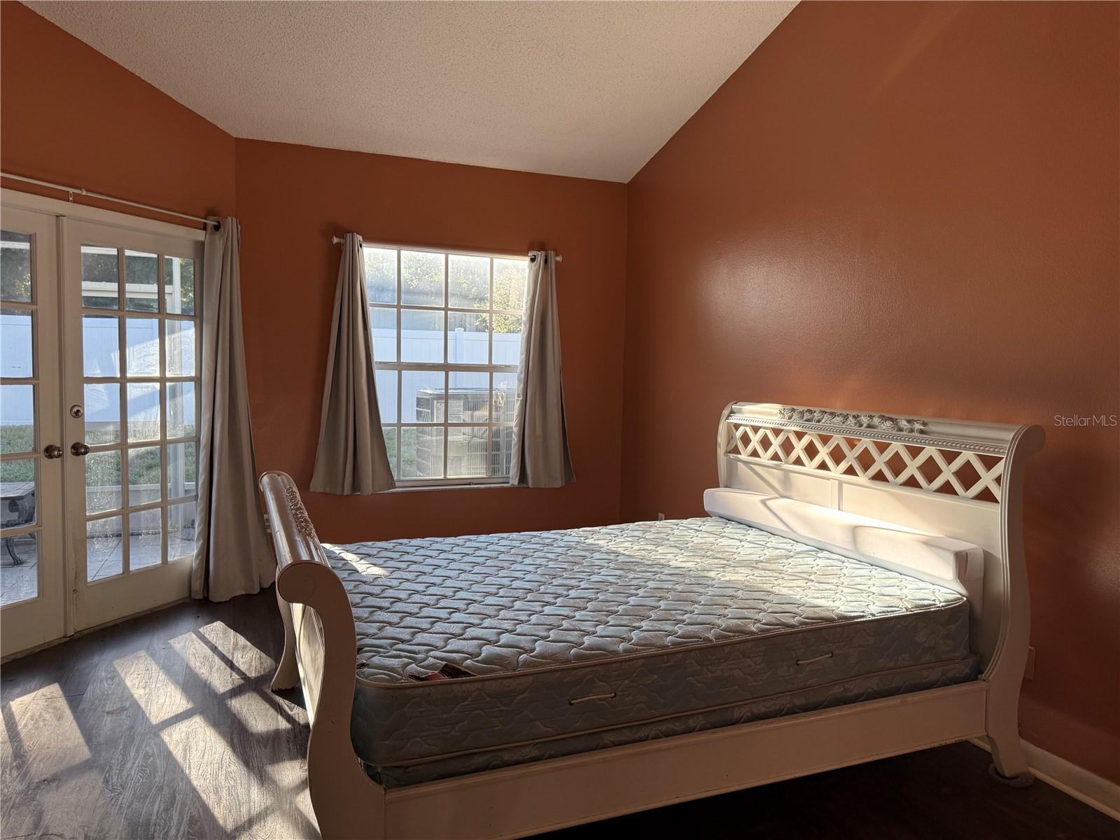 Image 26 of 49 For 1988 Georgia Circle S