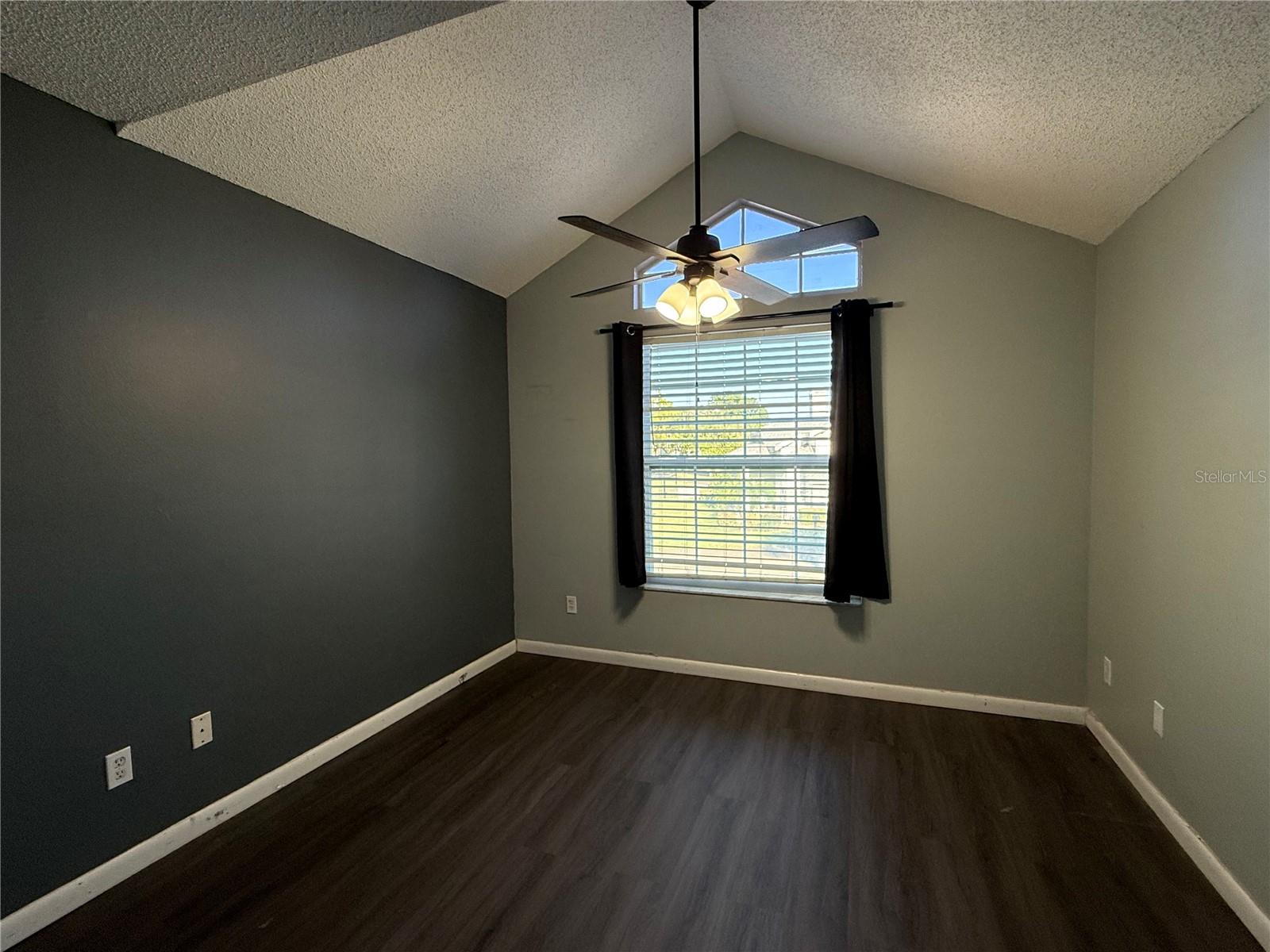 Image 39 of 49 For 1988 Georgia Circle S