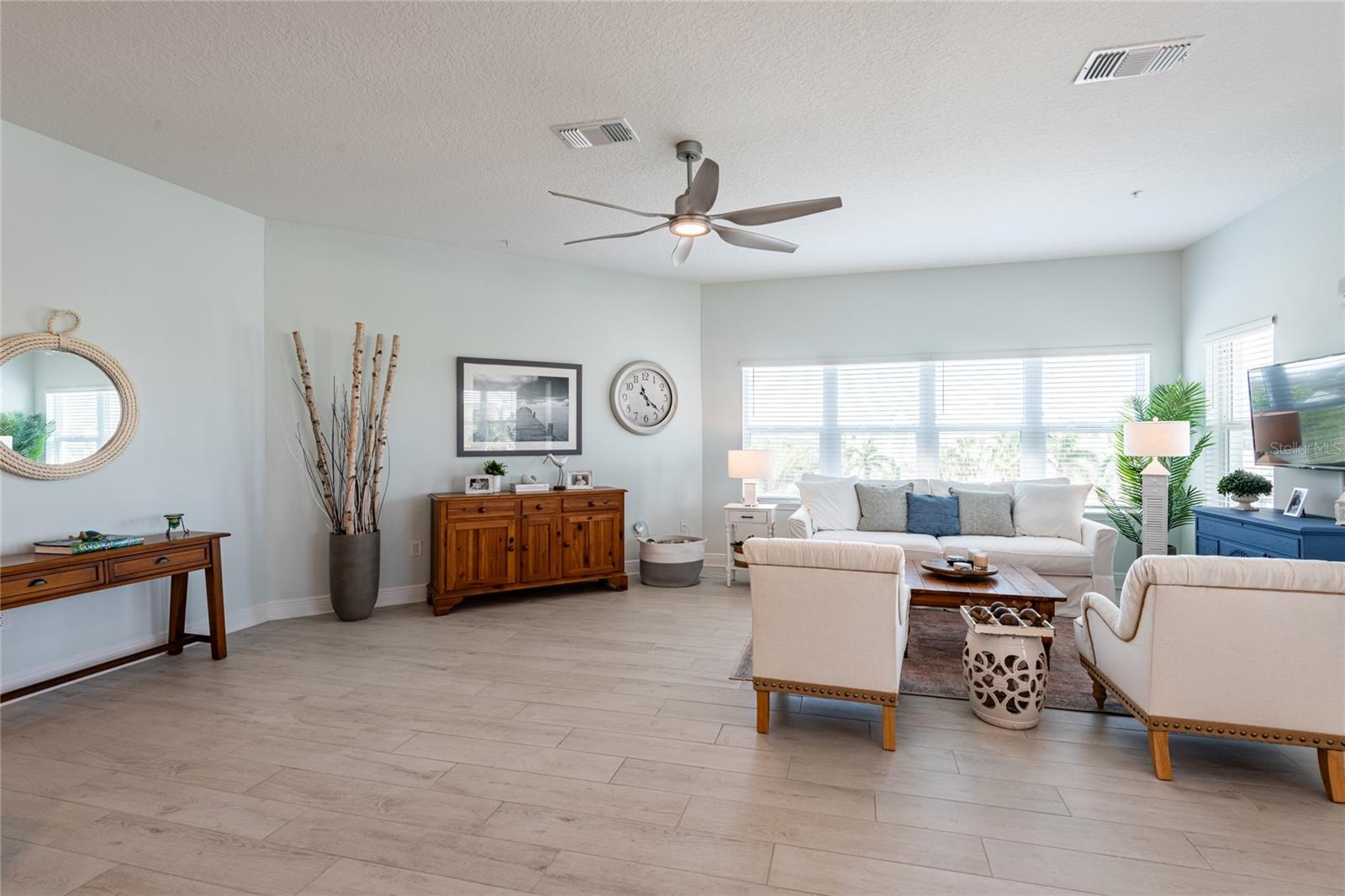 Image 13 of 82 For 7611 34th Avenue W 303