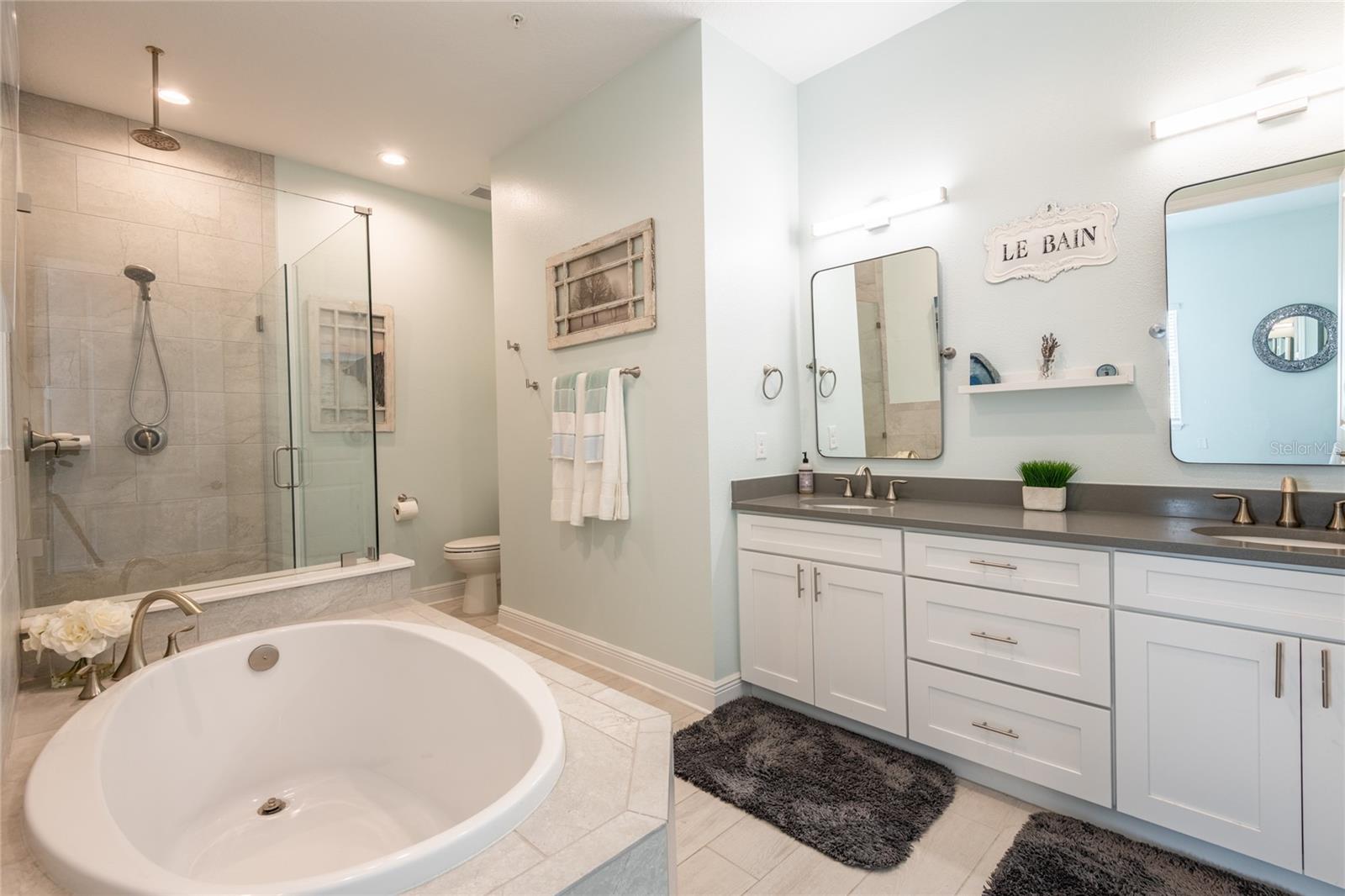 Image 30 of 82 For 7611 34th Avenue W 303